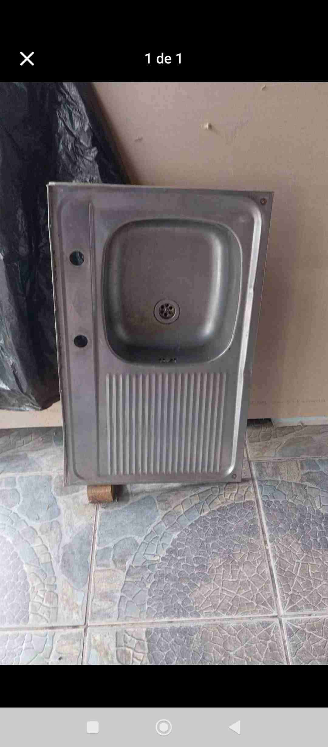 Lavamano de acero inoxidable