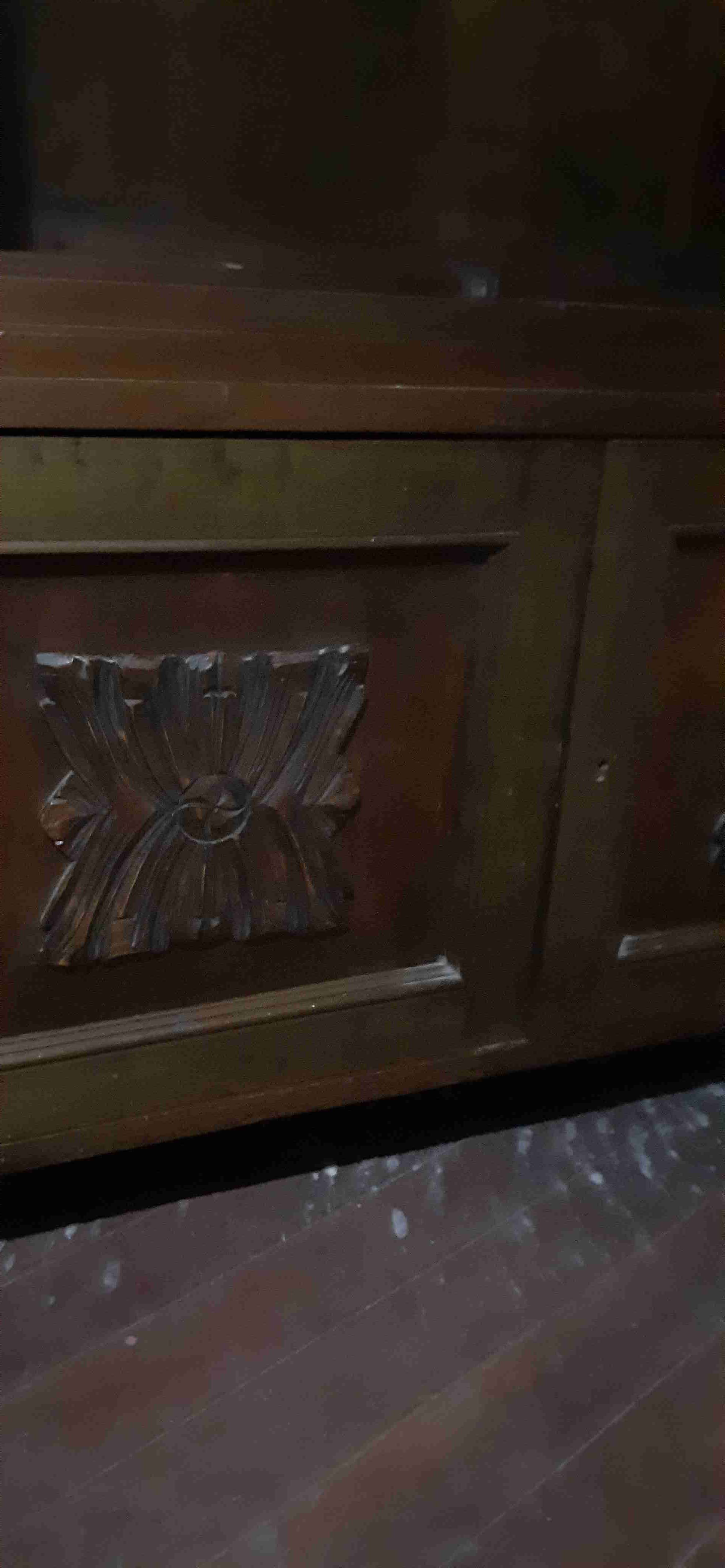 Vitrina de madera antigua - miniatura 2