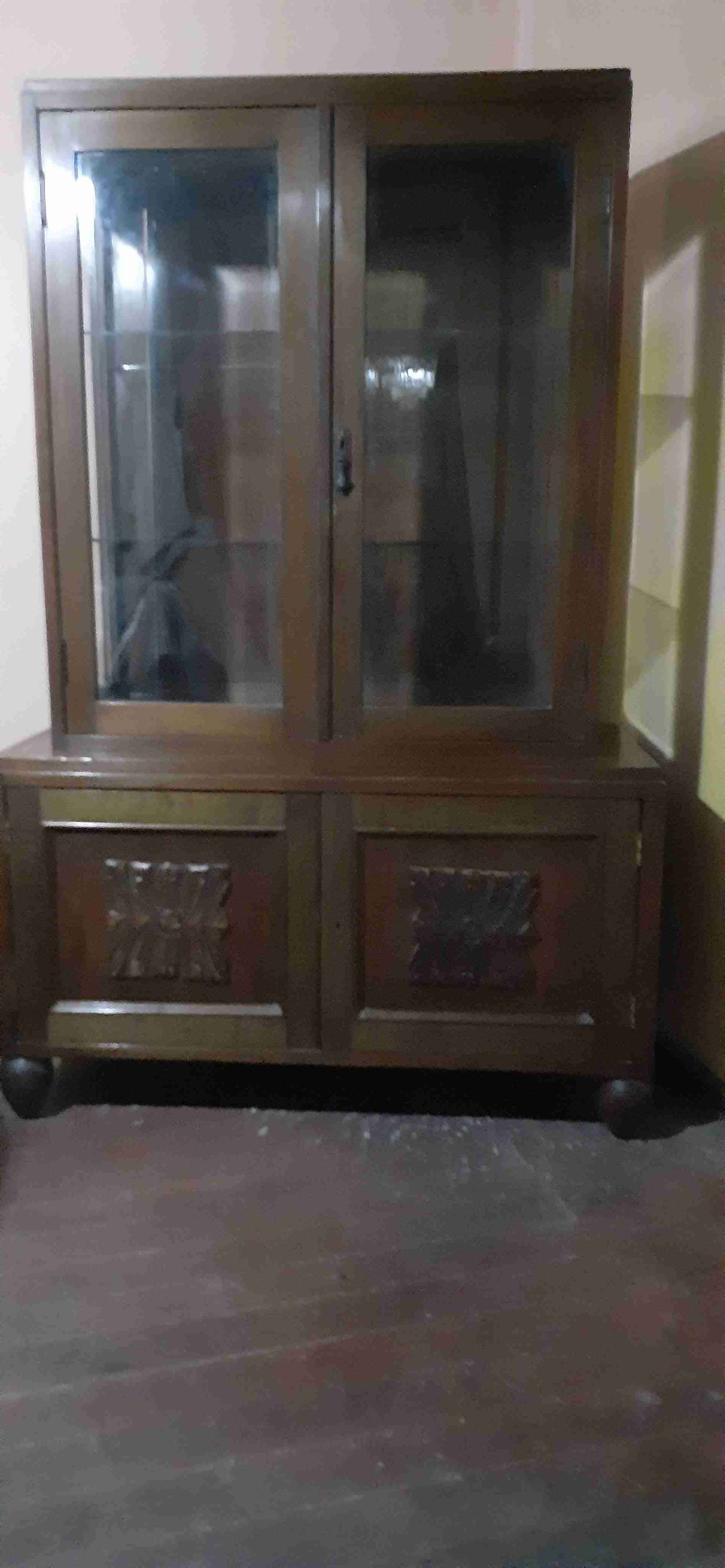 Vitrina de madera antigua - miniatura 4