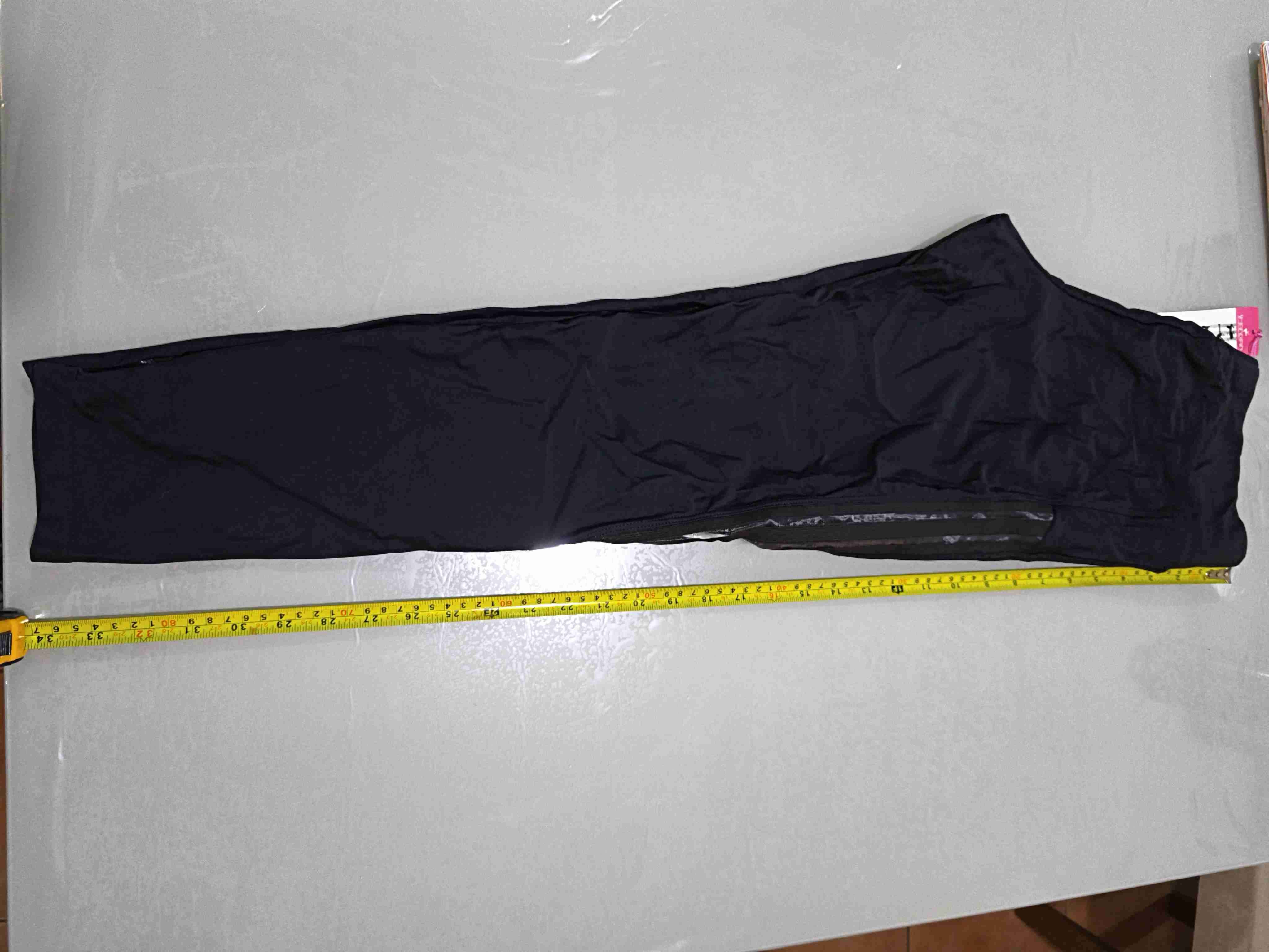 Calza o leggin negro deportivo para mujer - miniatura 2