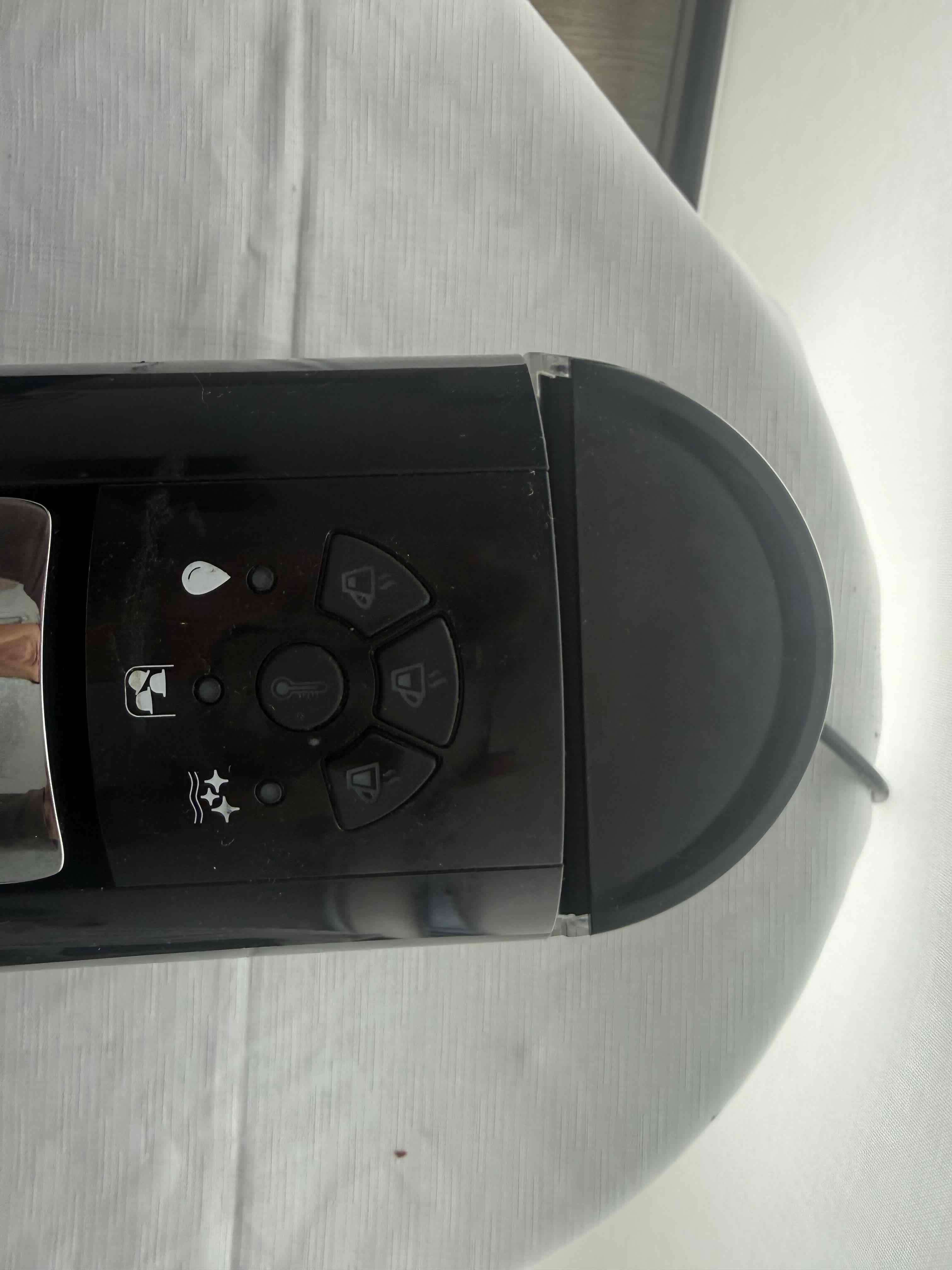 Cafetera espresso negra eléctrica bialetti italian - miniatura 2