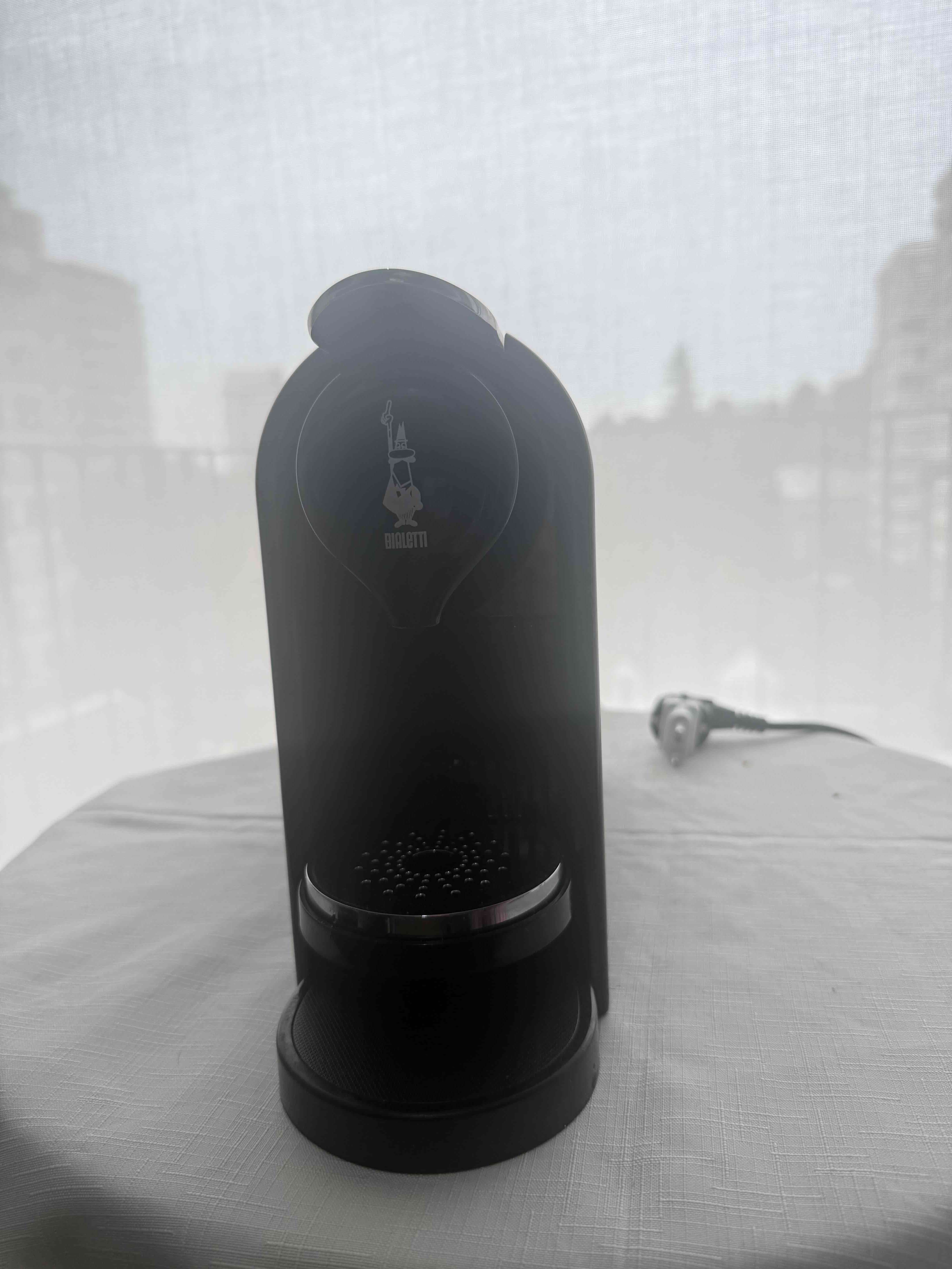 Cafetera espresso negra eléctrica bialetti italian - miniatura 5
