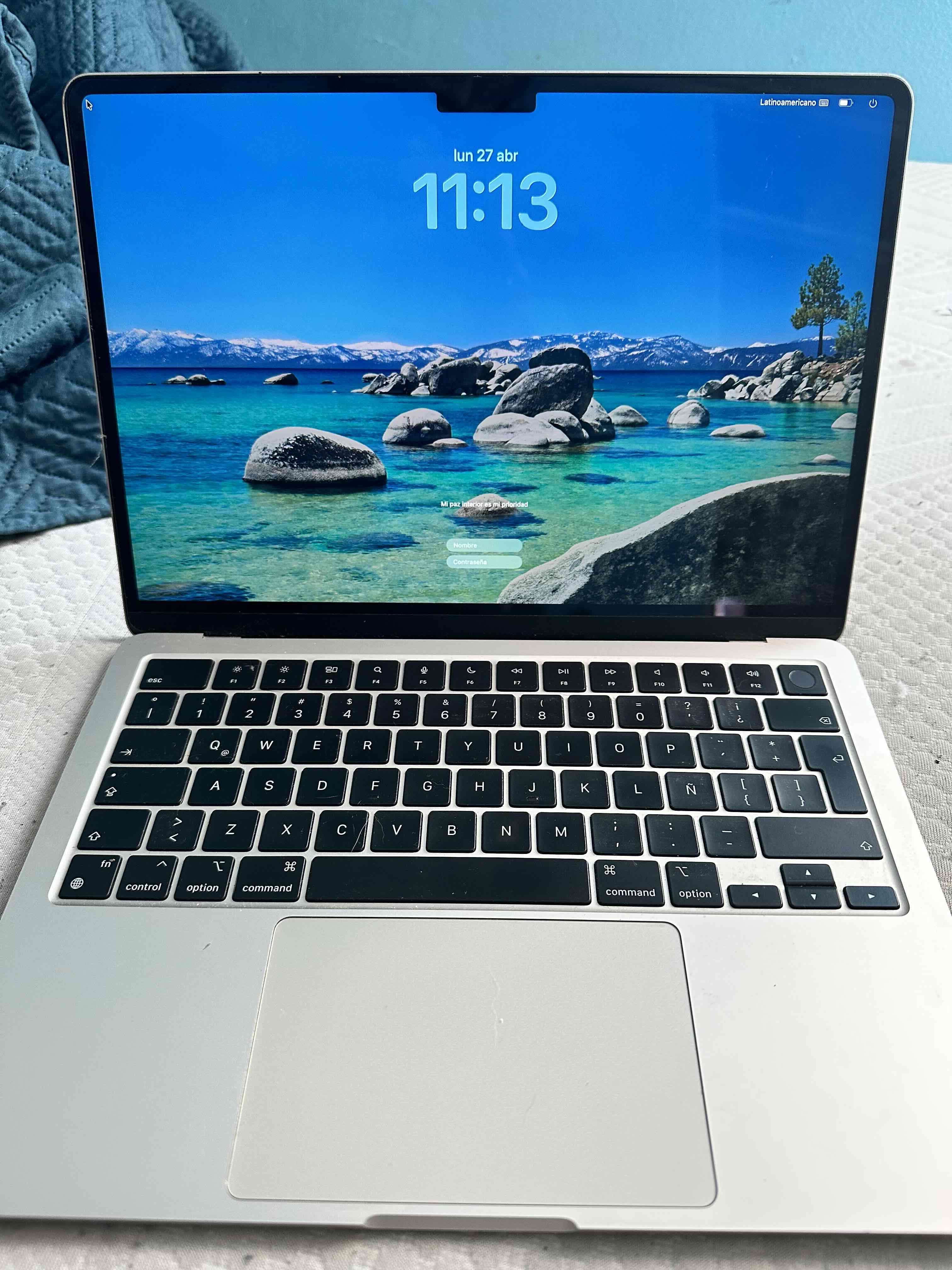 Laptop Apple MacBook Air M2 2022 - miniatura 1