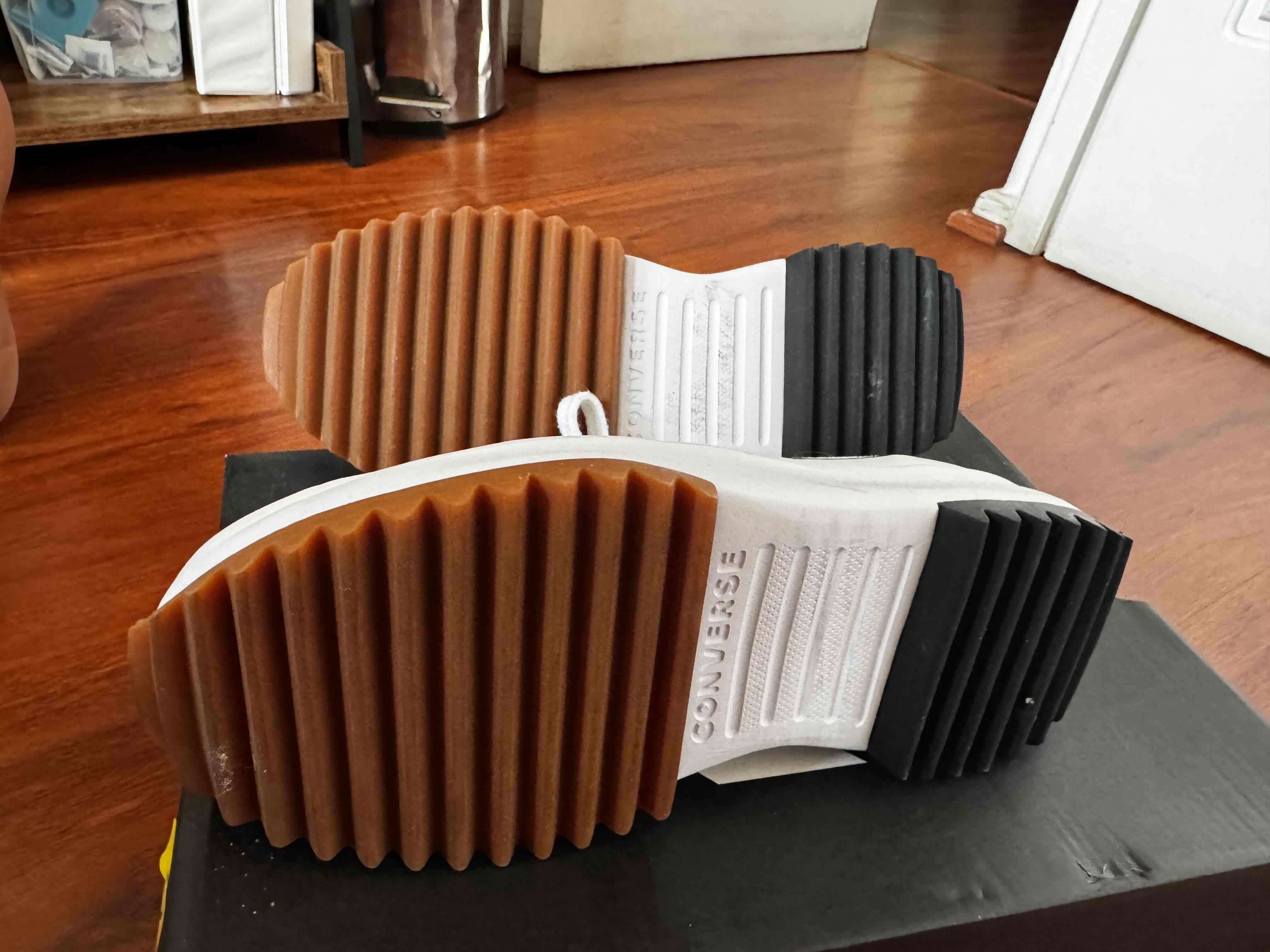 Zapatillas Converse blancas - miniatura 4