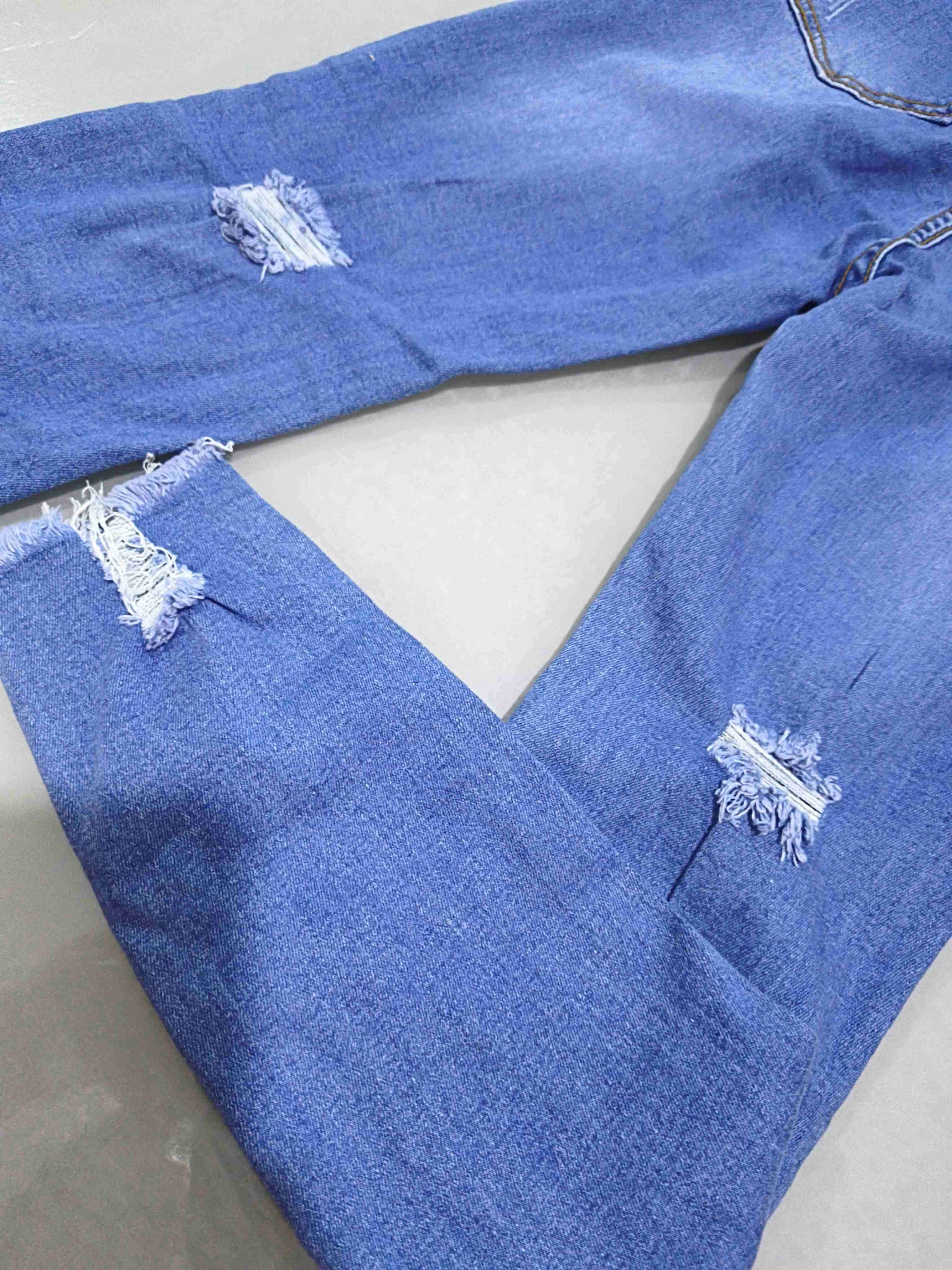 Jeans ajustados azules talla 36 NUEVO - miniatura 3