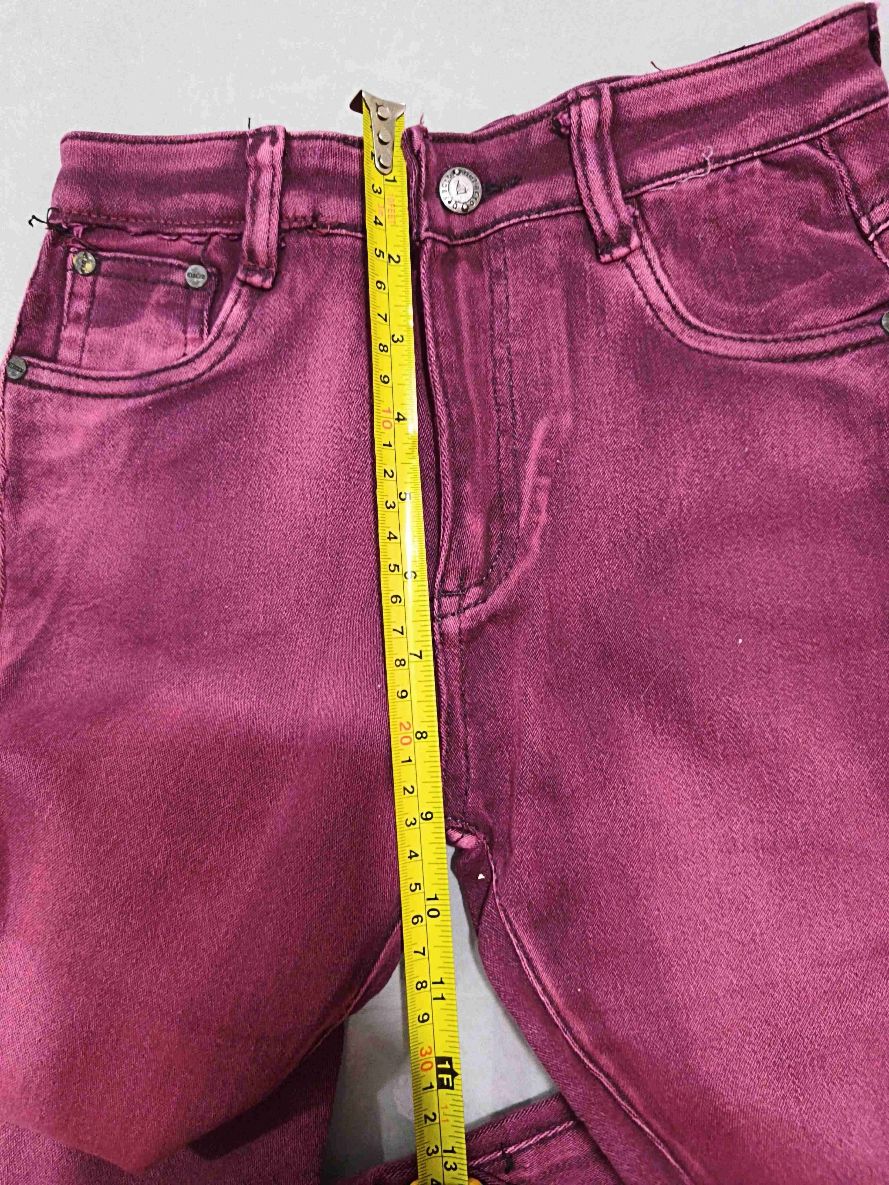 Jeans cereza oscuro ajustados talla 26 - miniatura 6