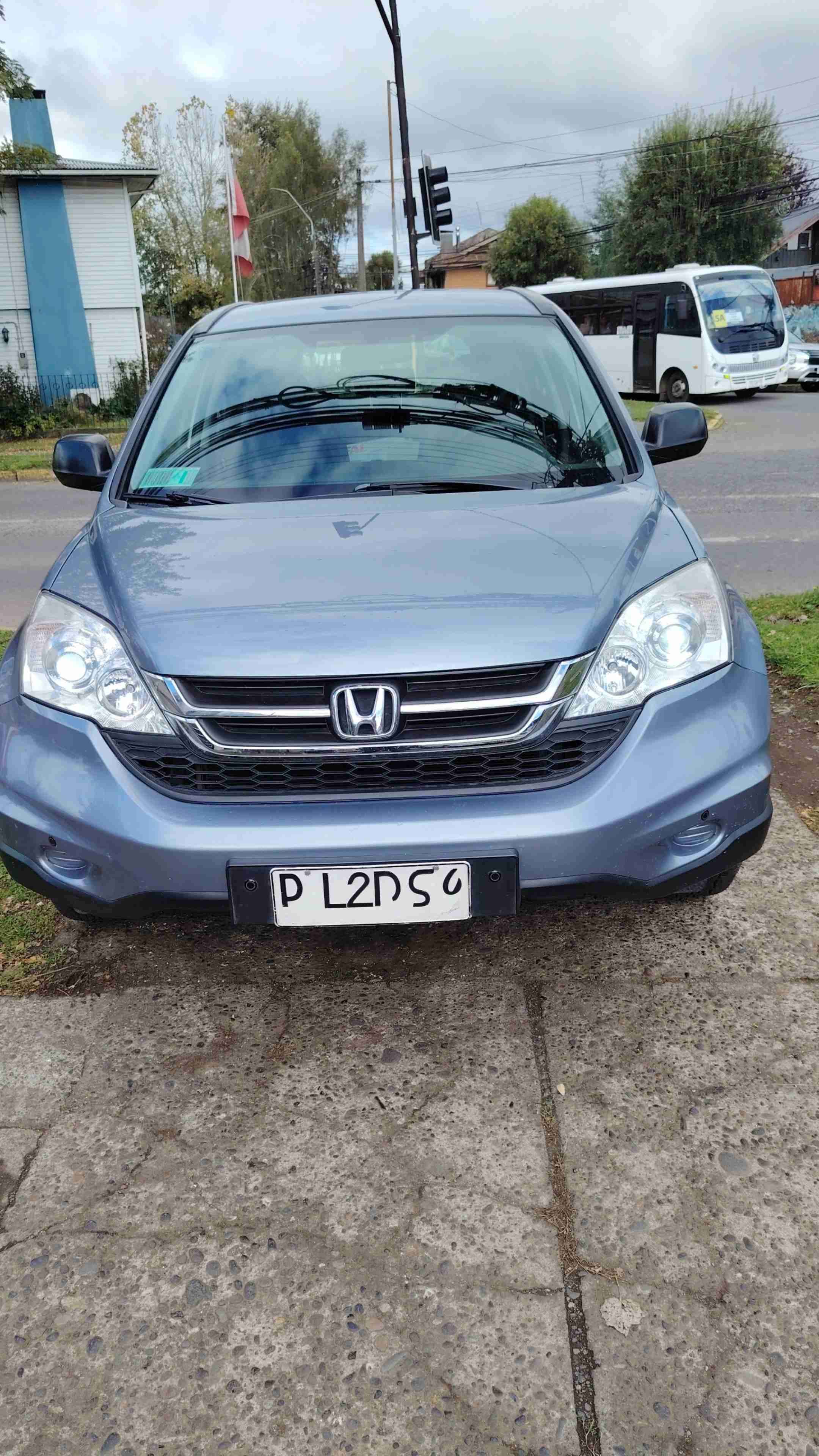 HONDA CRV EXCELENTE ESTADO - miniatura 1