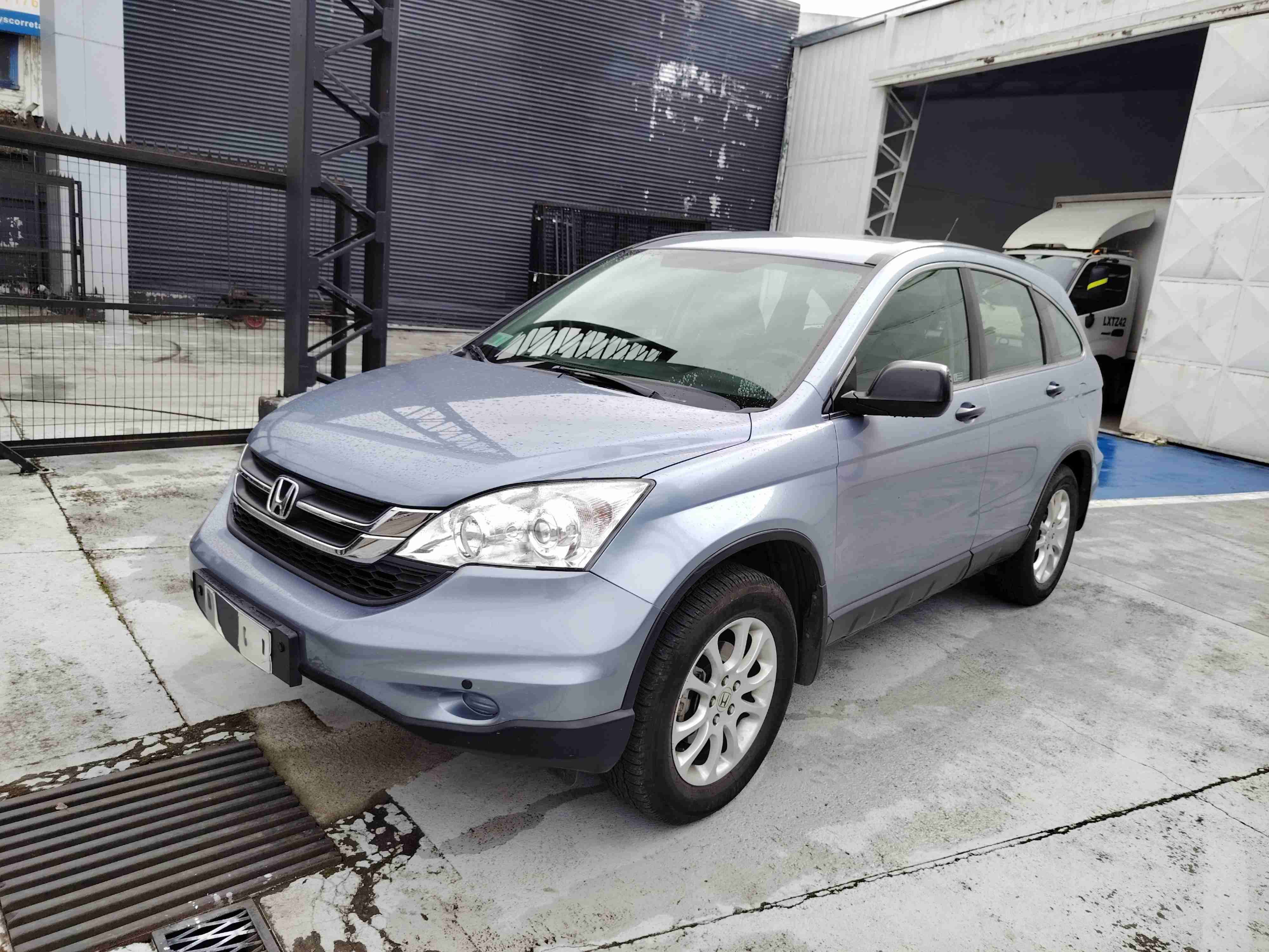 HONDA CRV EXCELENTE ESTADO - miniatura 2