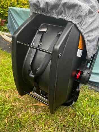 Silla de auto + base, + adaptadores para coche - miniatura 3