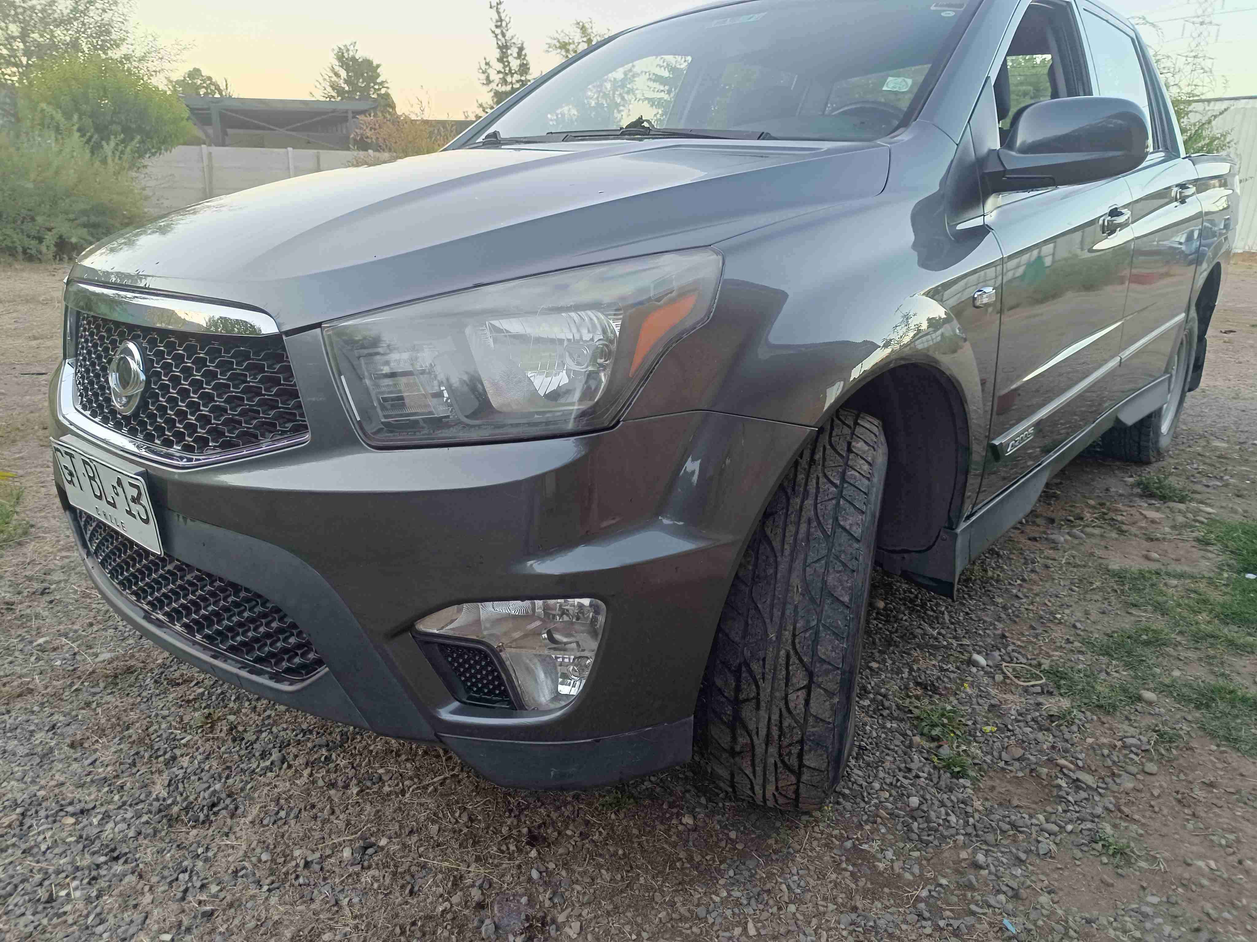 Camioenta Ssangyong New Actyon 2014 - miniatura 5