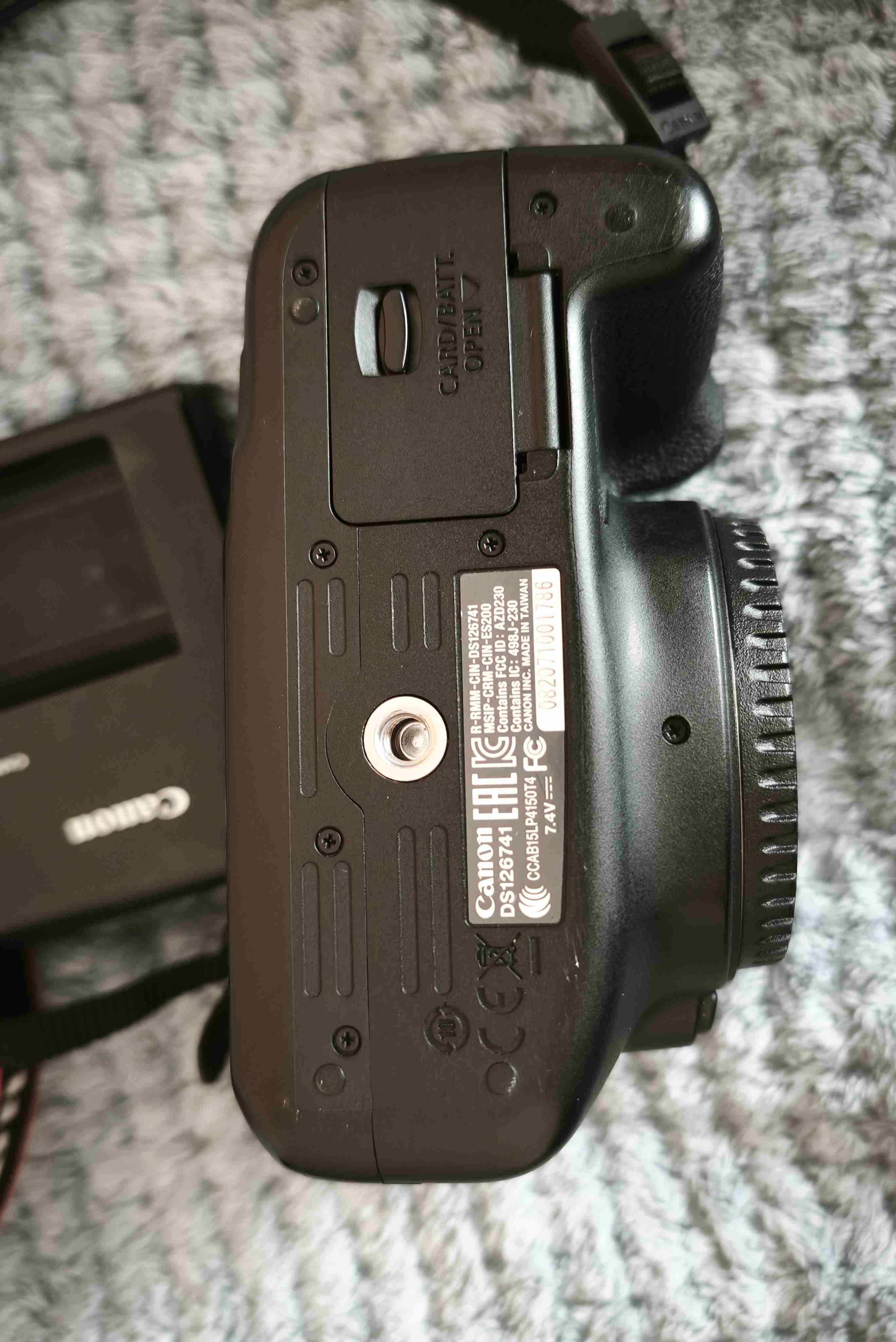 Cámara Canon EOS Rebel T7 - miniatura 4