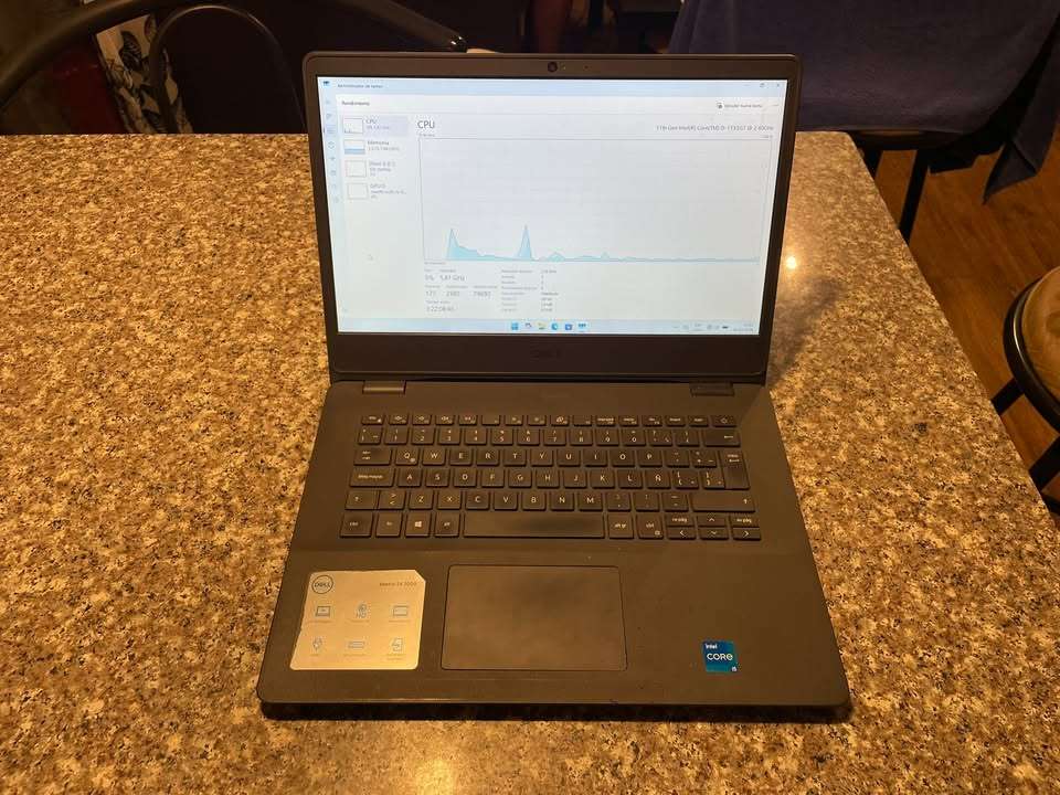 Notebook Dell Vostro 3400 – i5 11th Gen – 16GB RAM - miniatura 1