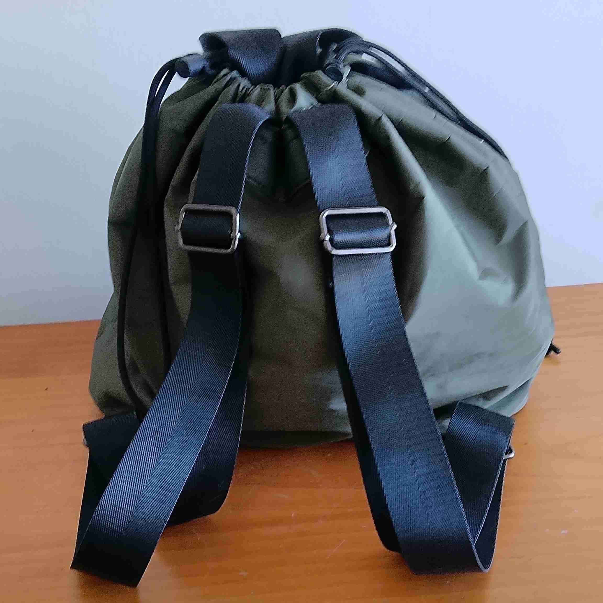 Mochila verde militar con cierre - miniatura 3