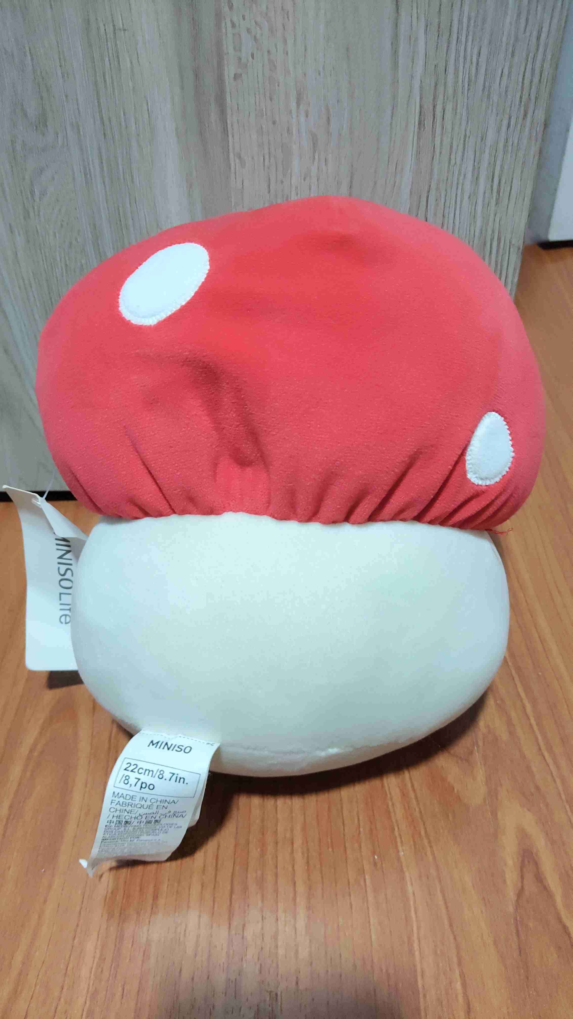 Peluche de hongo rojo - Miniso - miniatura 3