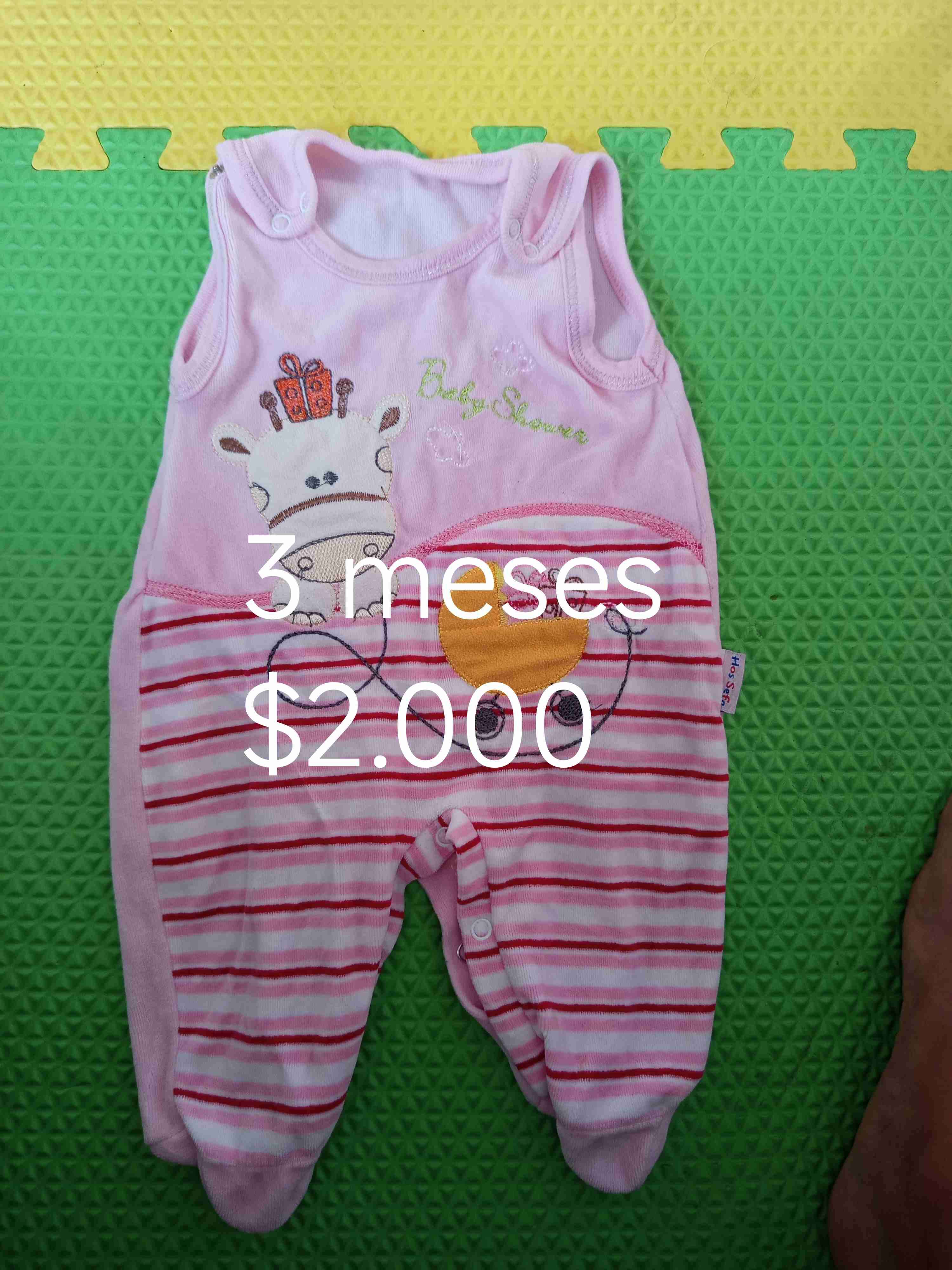 Ropita de beba - miniatura 2