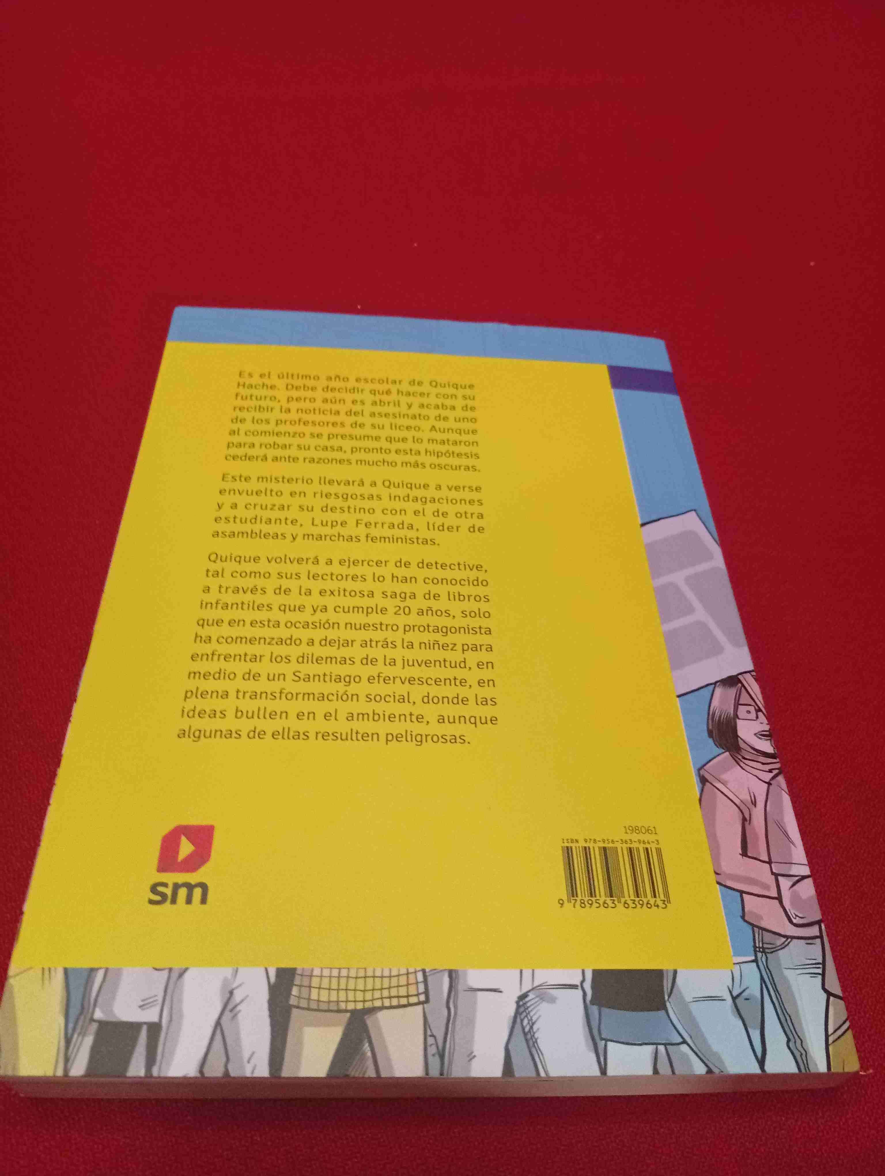 Libro Quique Hache ¿Quién mató al profesor Espejo? - miniatura 2