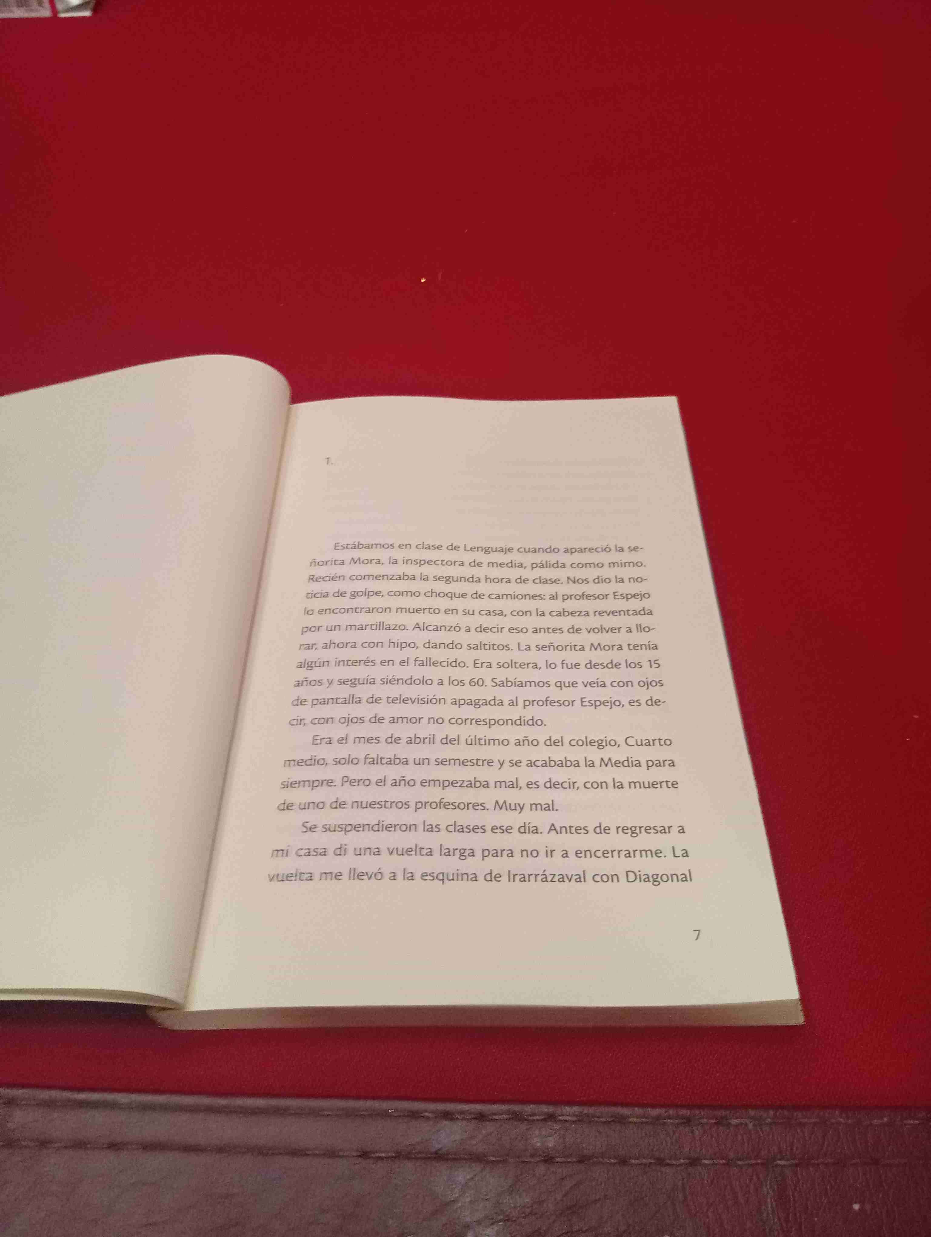 Libro Quique Hache ¿Quién mató al profesor Espejo? - miniatura 4