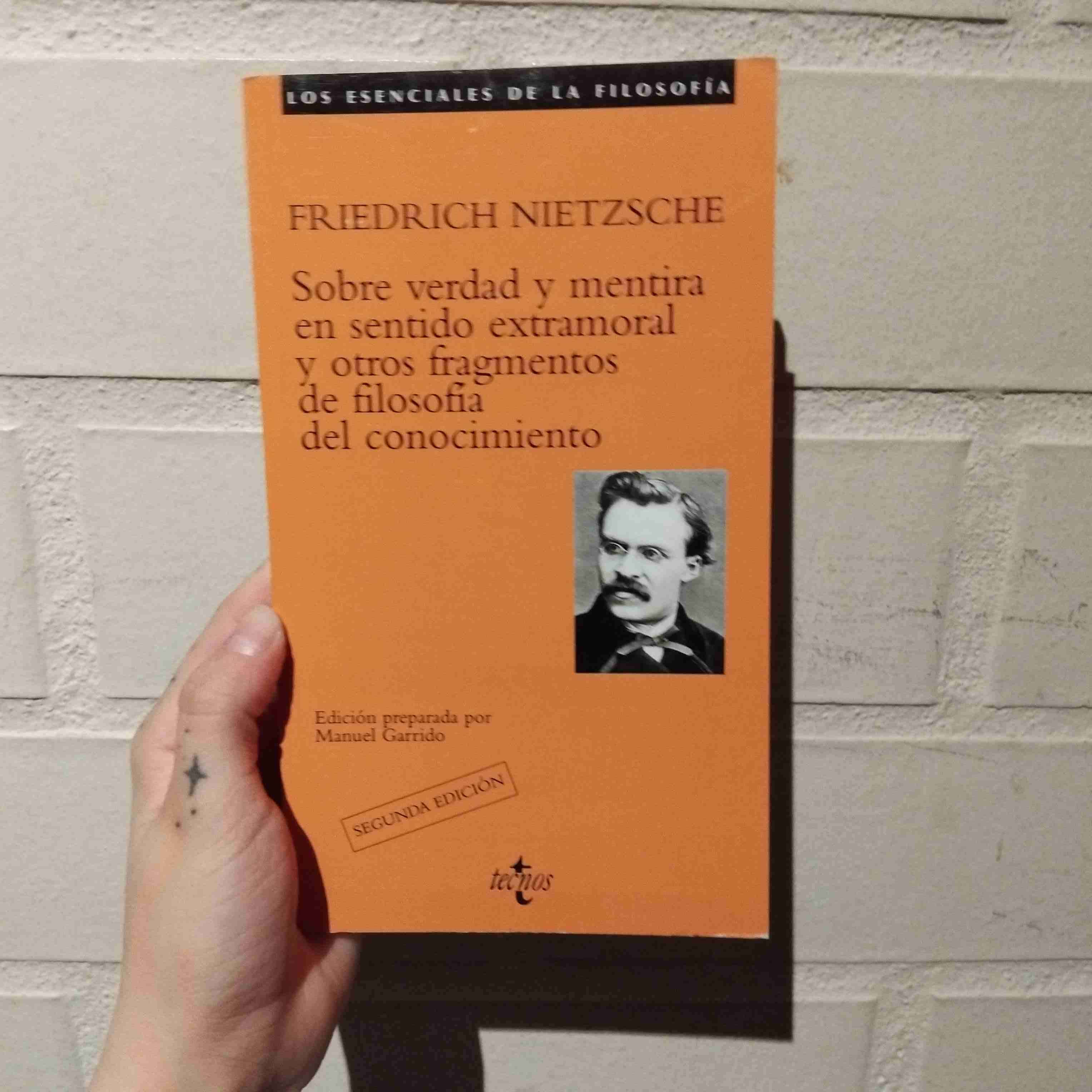 Libro Nietzsche Sobre verdad y mentira