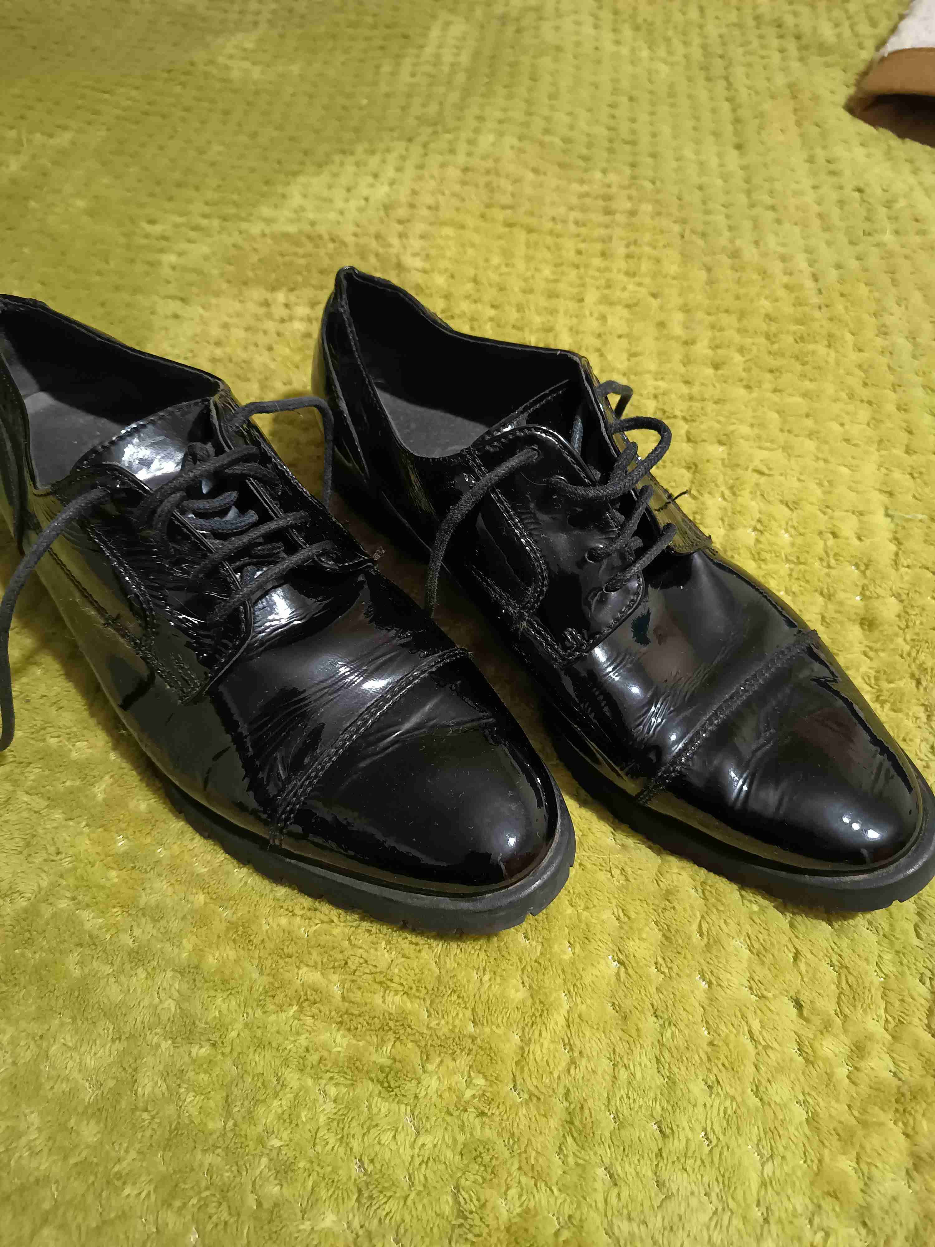 Zapatos formales negros de charol - miniatura 2