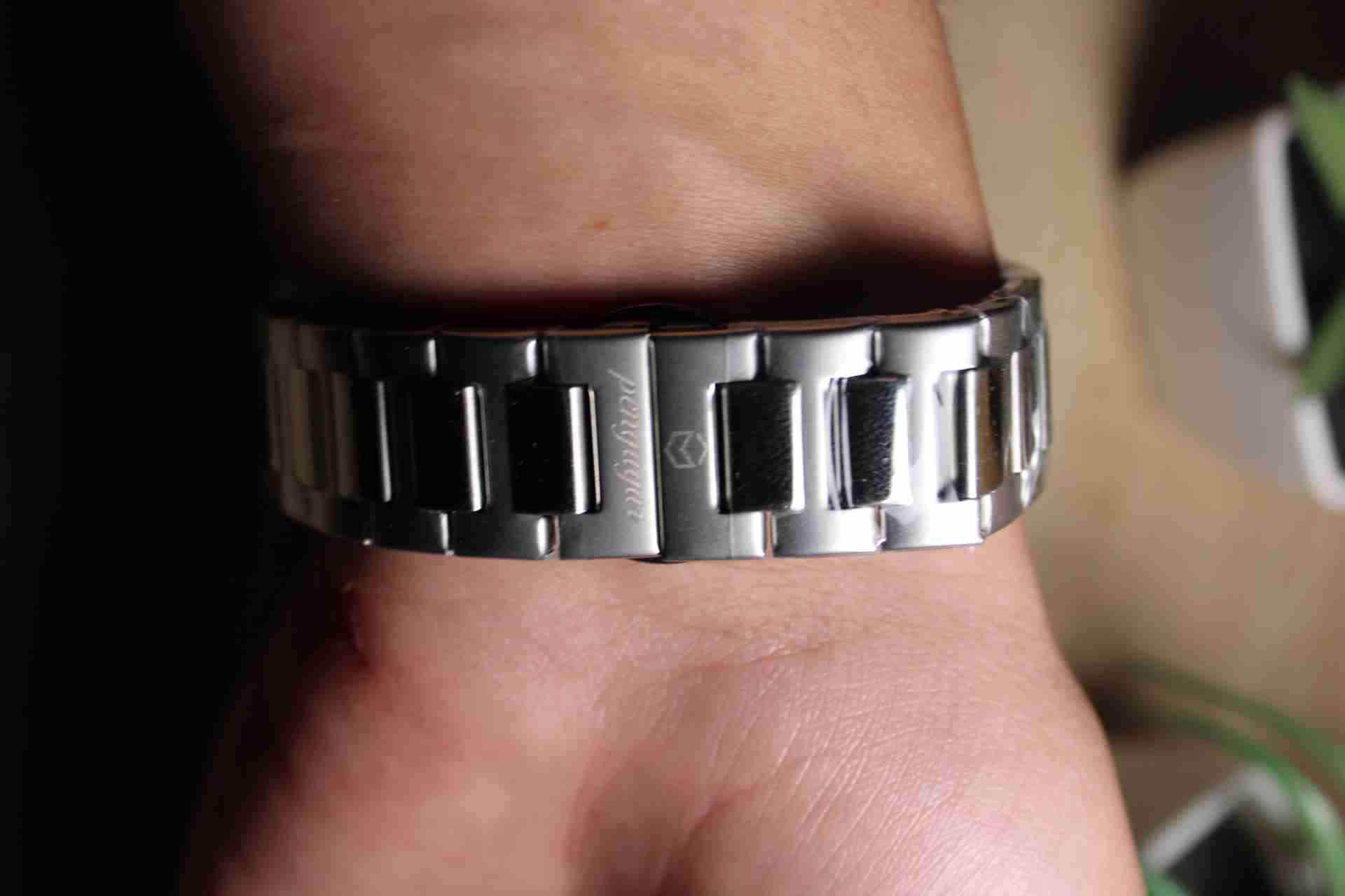 Reloj de pulsera azul metálico - miniatura 6