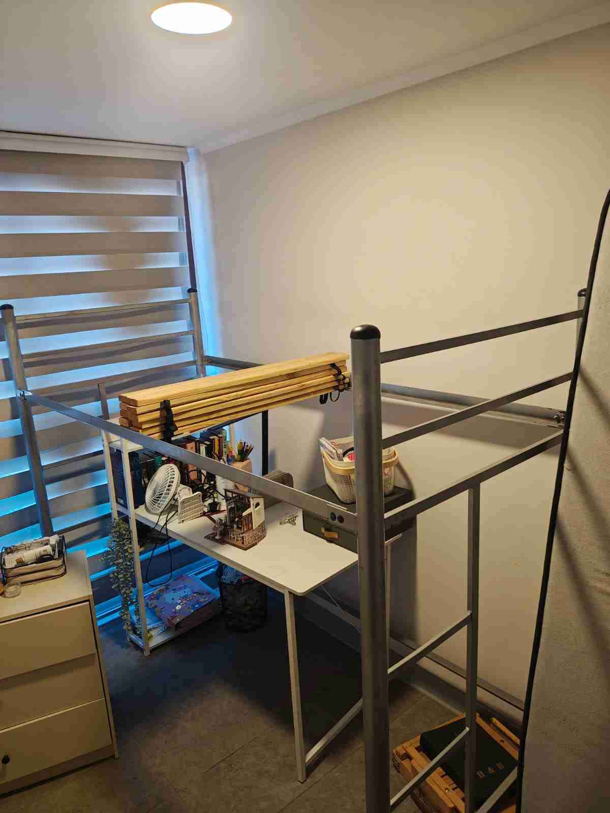 Cama alta tipo litera - miniatura 1