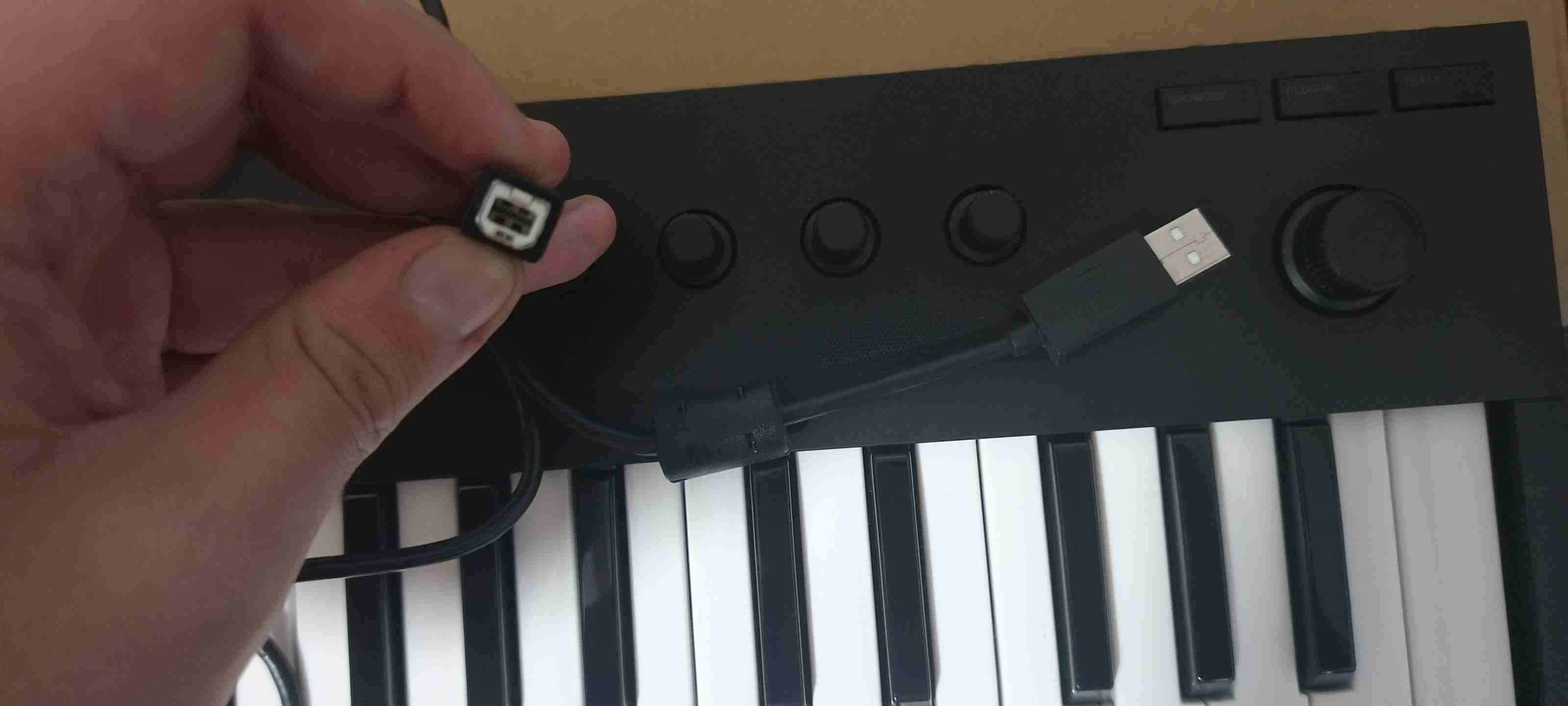 Controlador MIDI Komplete Kontrol M32 - miniatura 3