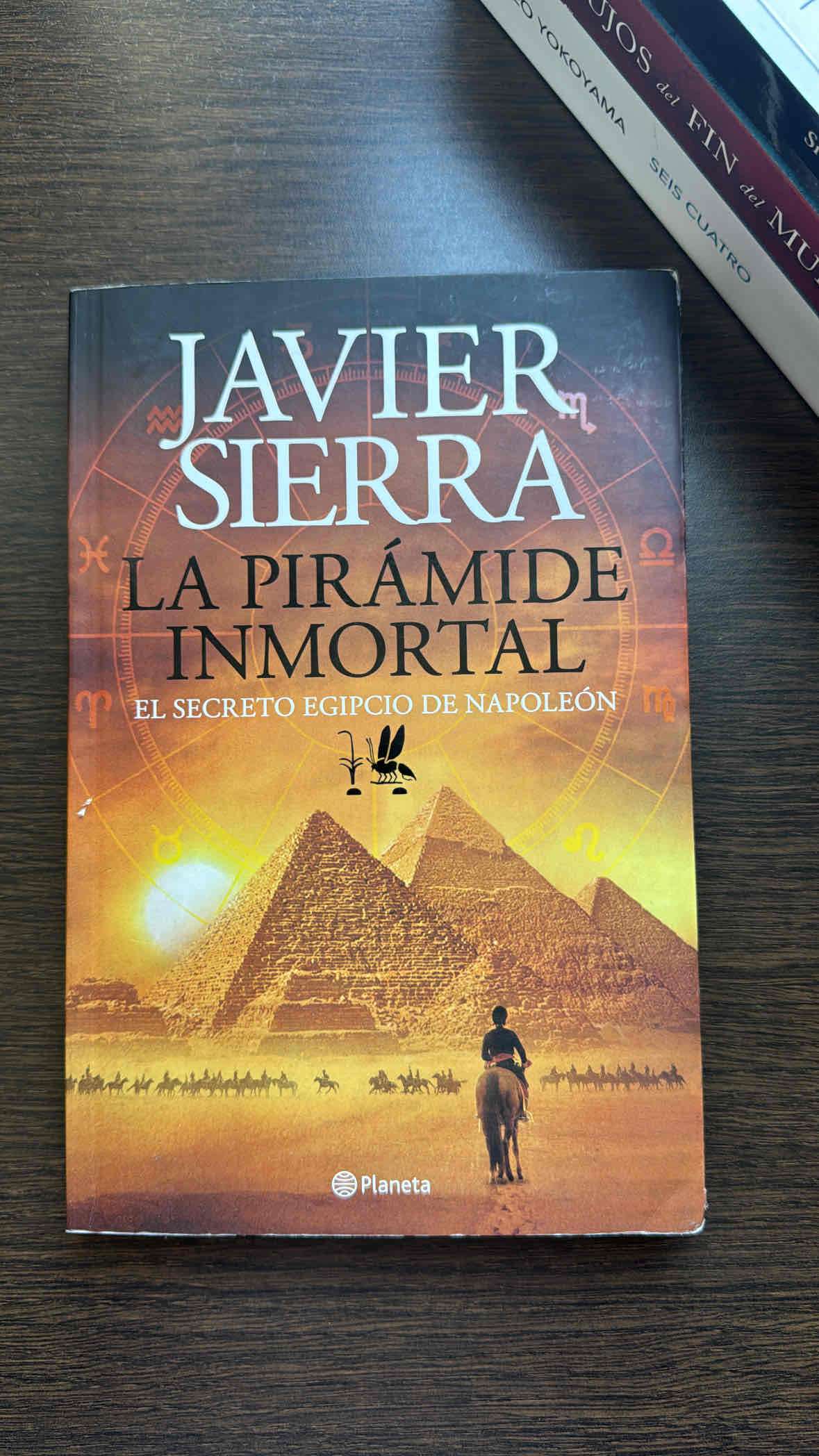 Libro 'La Pirámide Inmortal'
