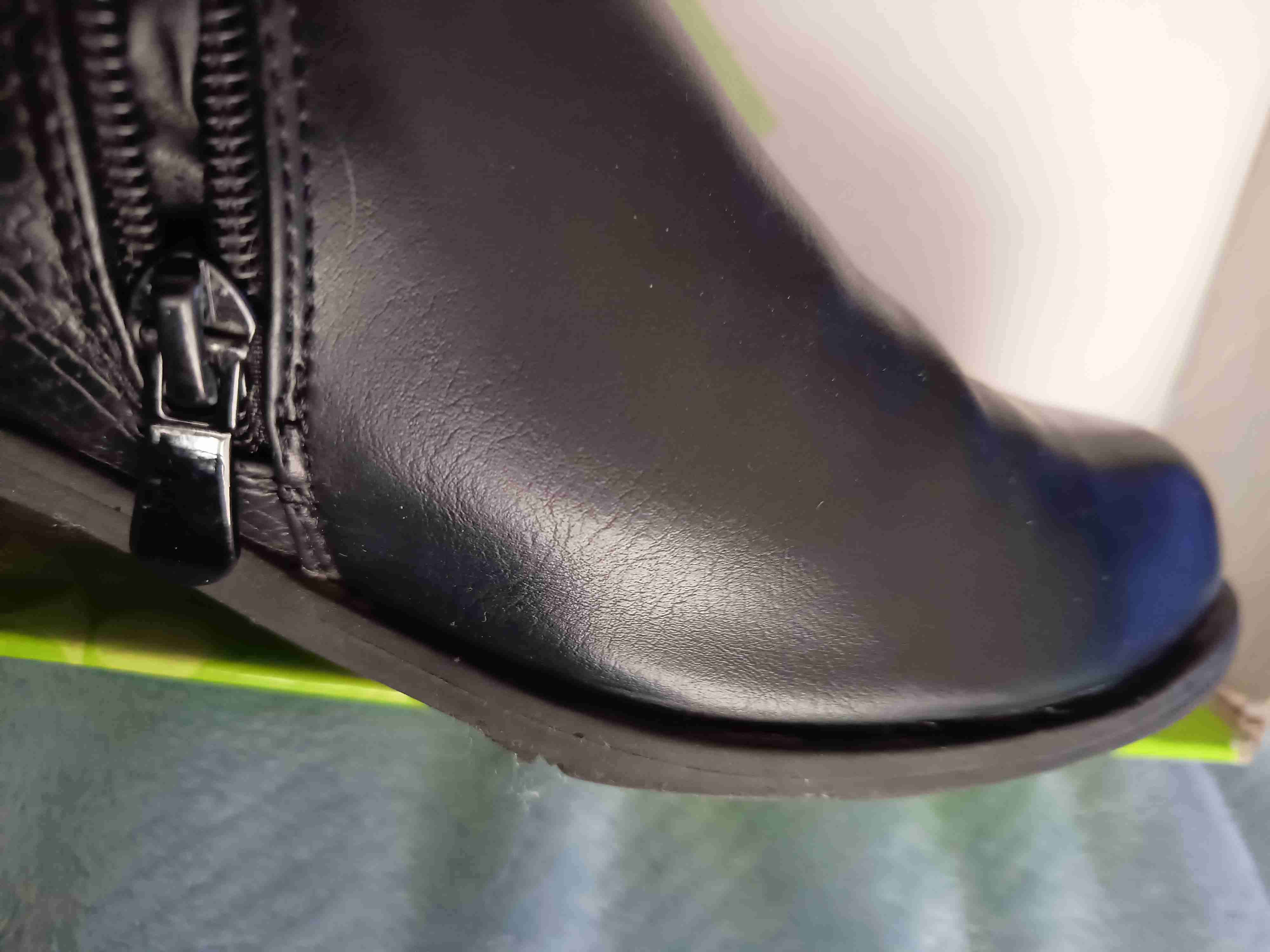 Botines negros de cuero - miniatura 6