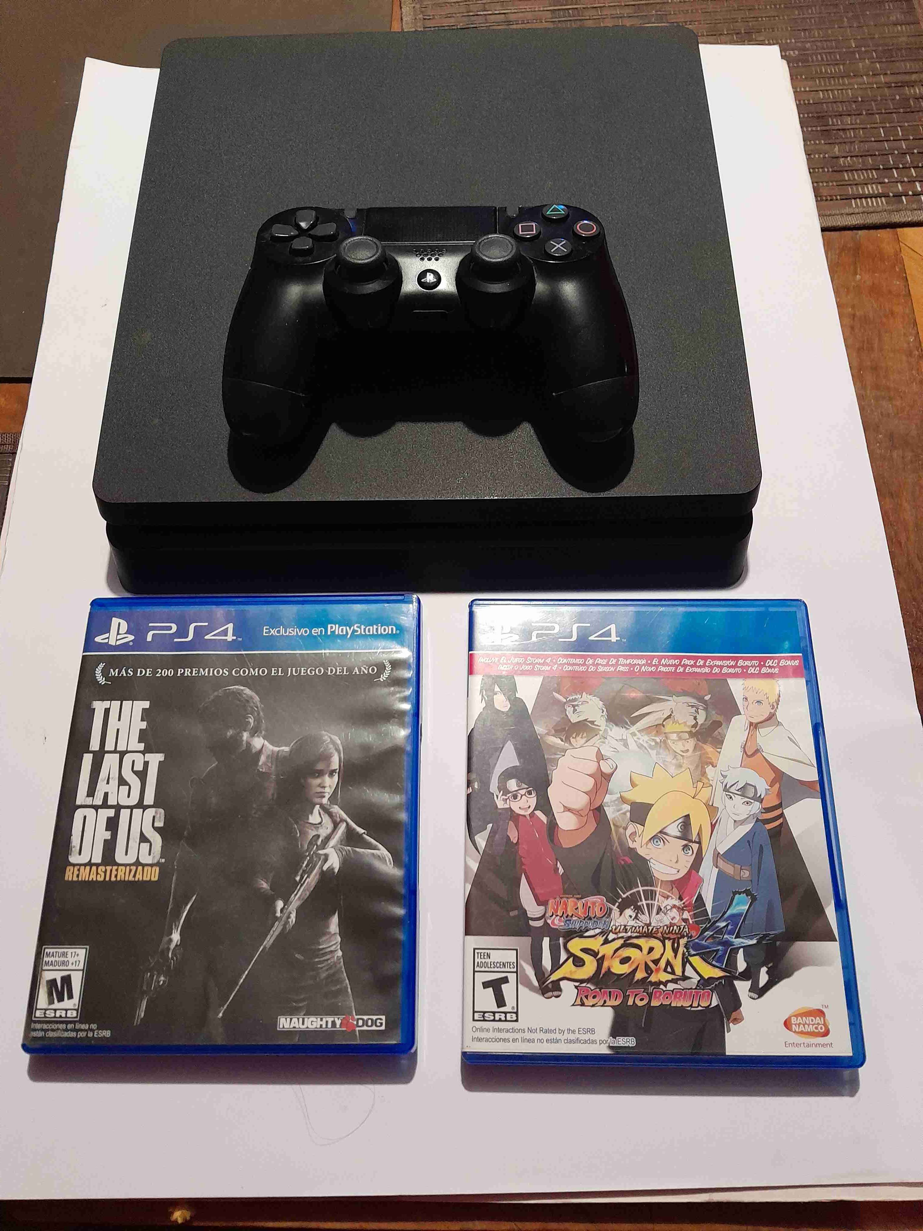 PlayStation 4 Slim 800gb con control + 2 juegos - miniatura 2