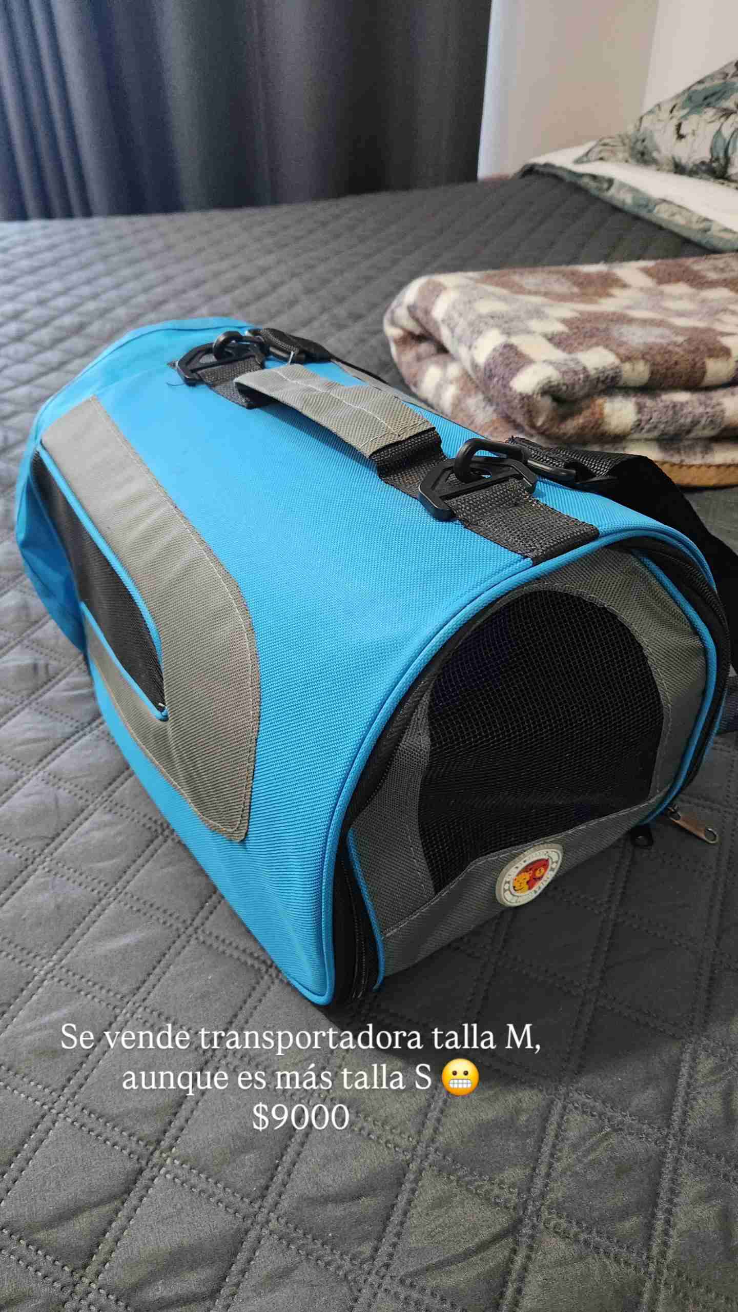 Transportadora para mascotas azul - miniatura 1