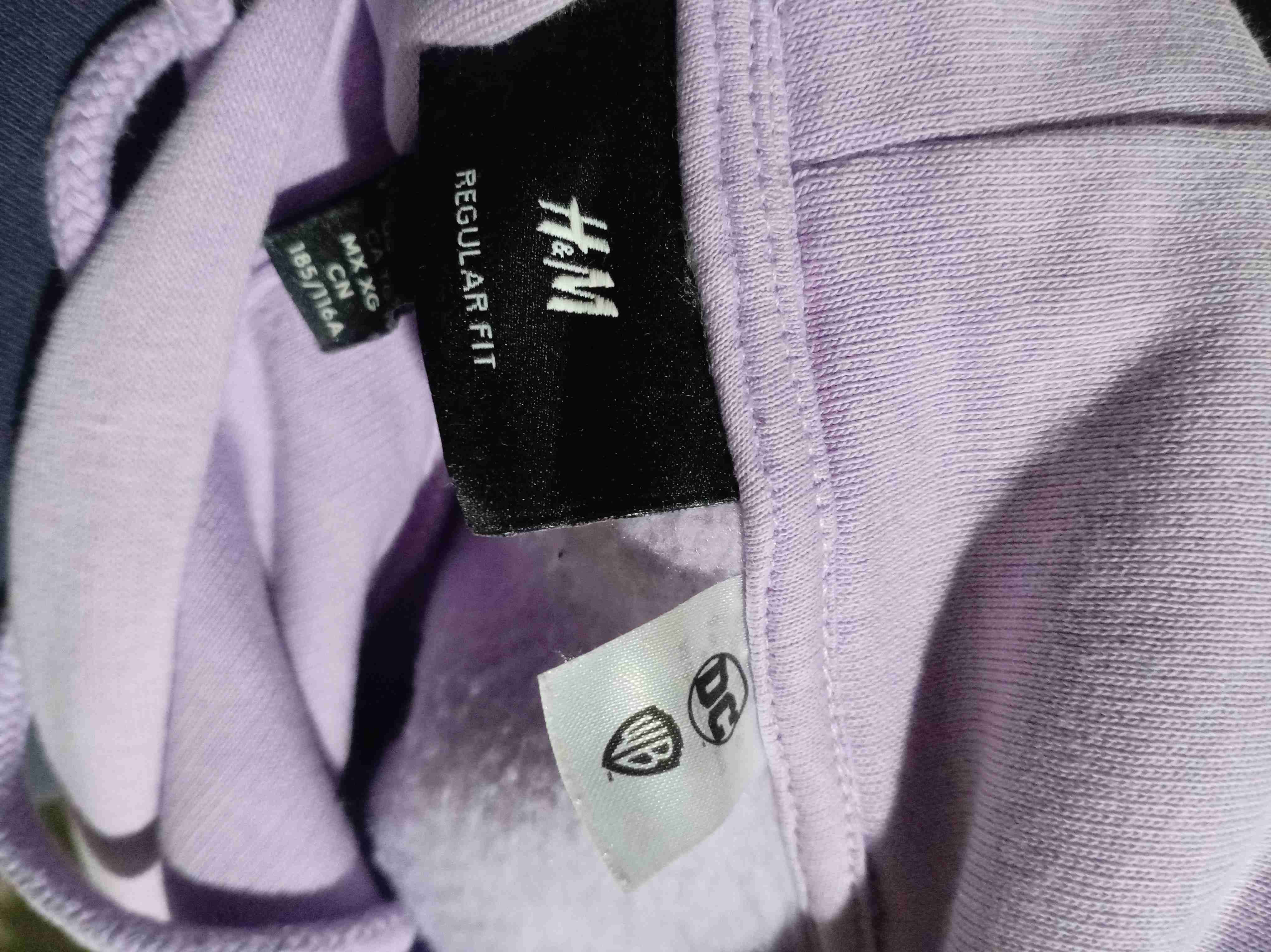 Polerón morado con logo - miniatura 3