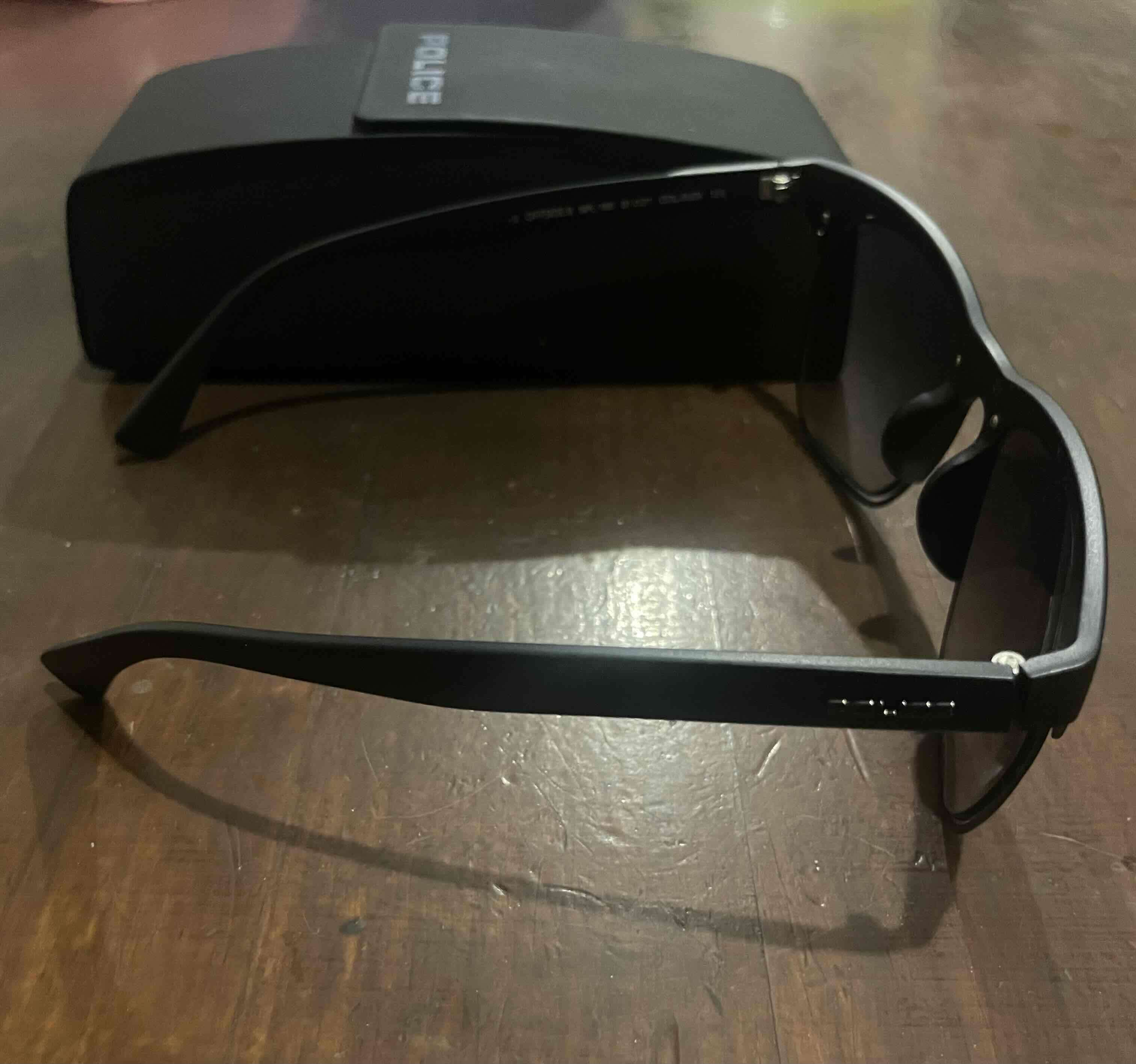 Gafas de sol Police negras - miniatura 2