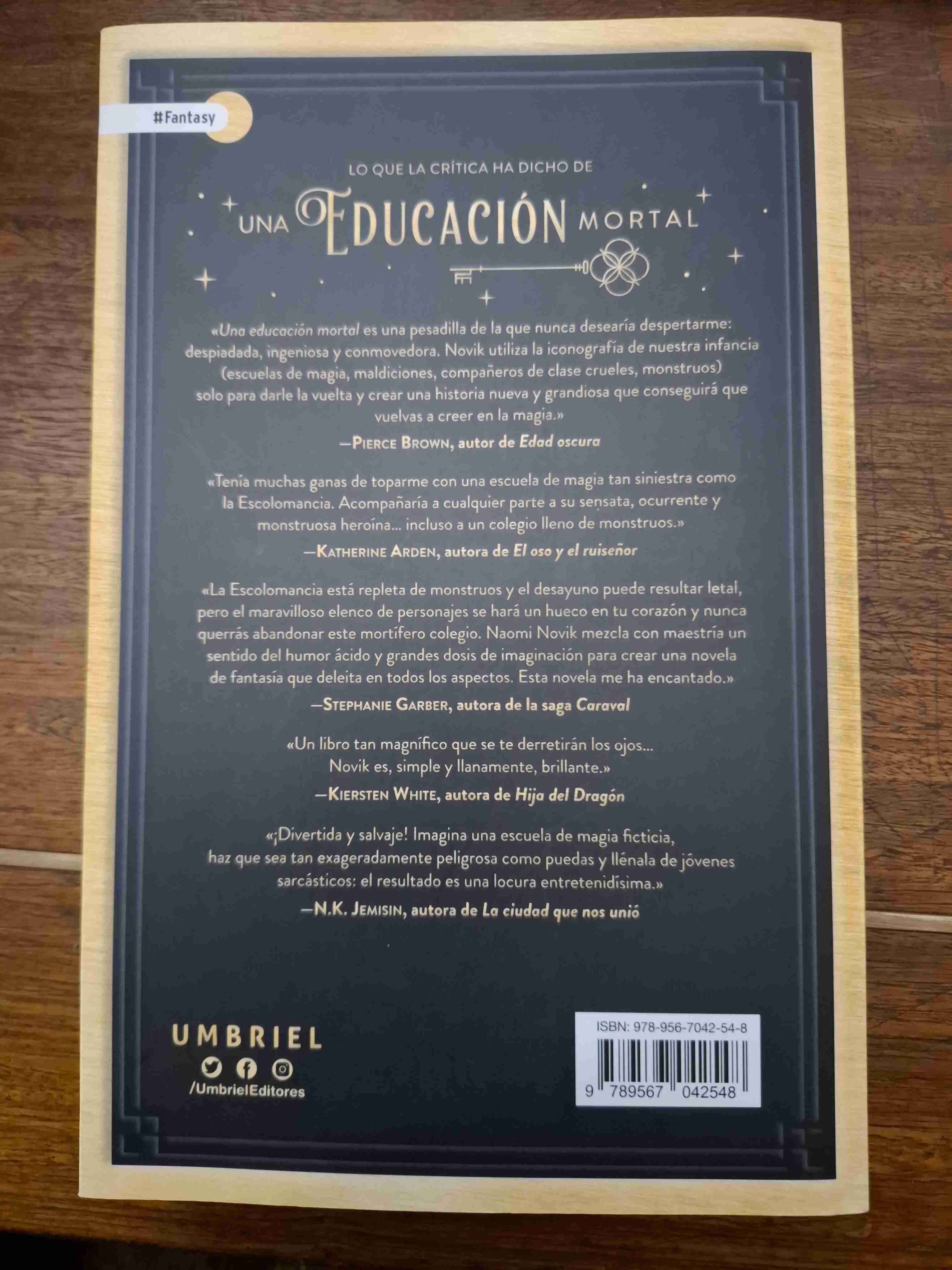 Libro Una Educación Mortal - miniatura 2