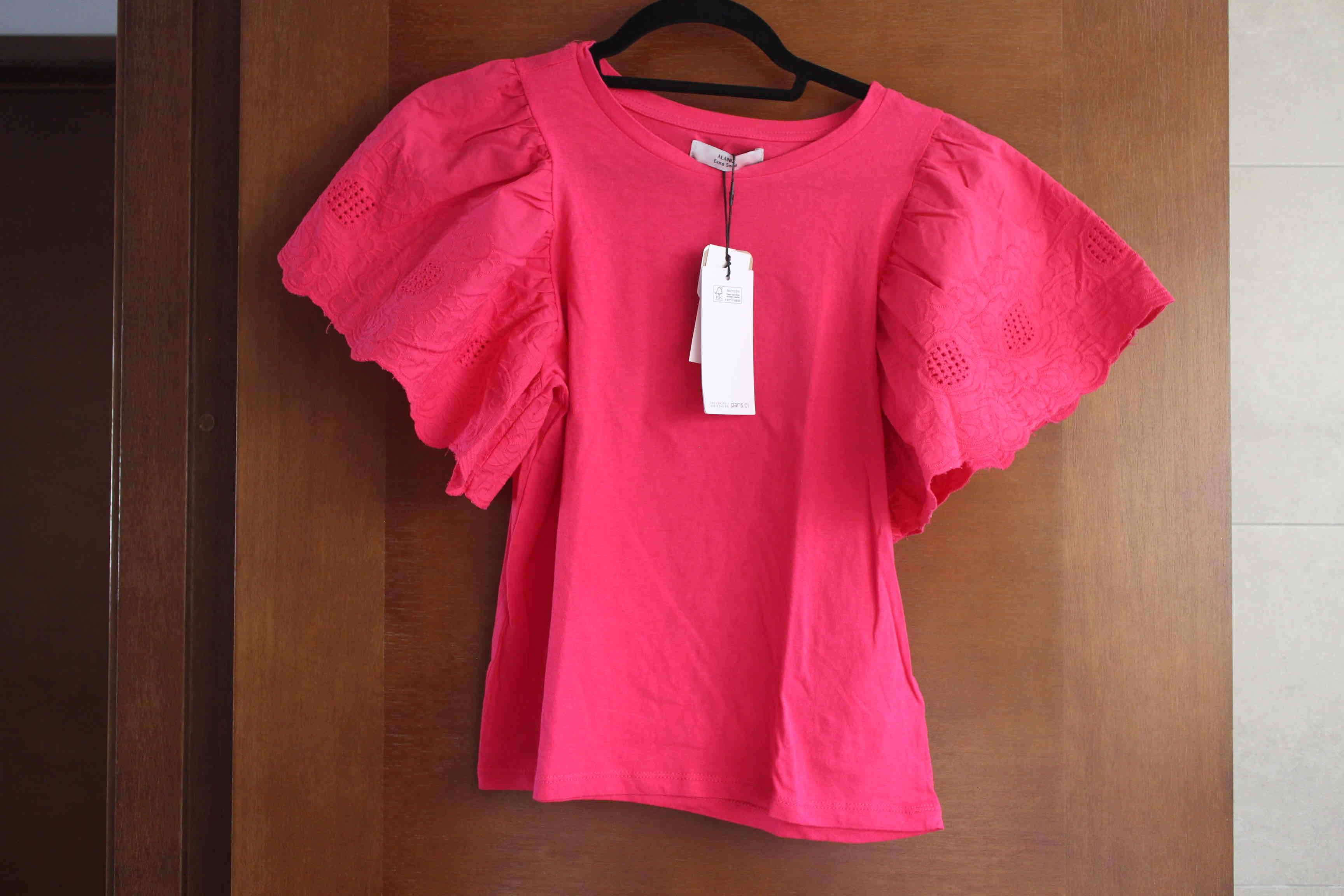 Polera rosa con mangas abullonadas - miniatura 1