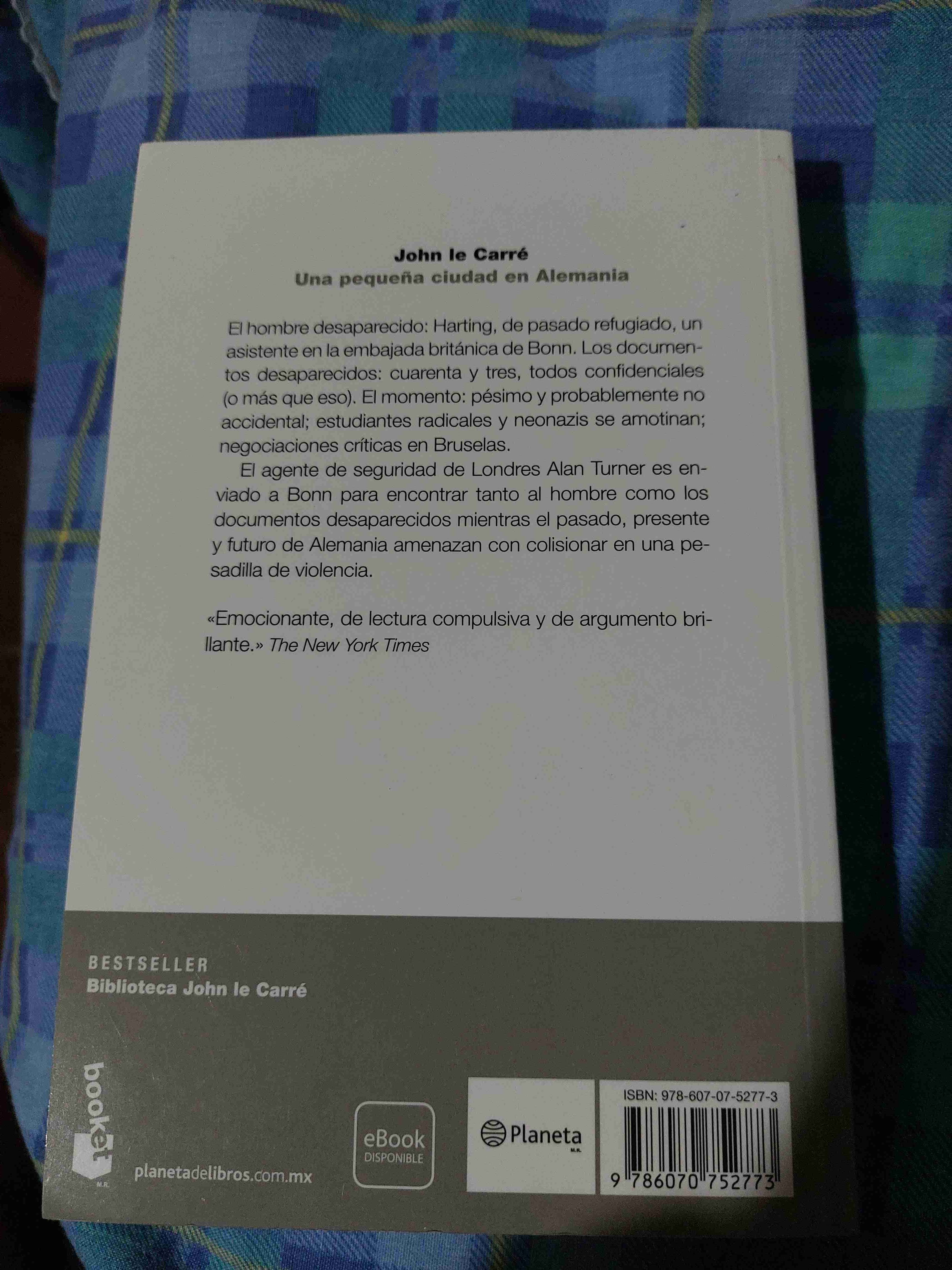 Libro 'Una pequeña ciudad en Alemania' - miniatura 2