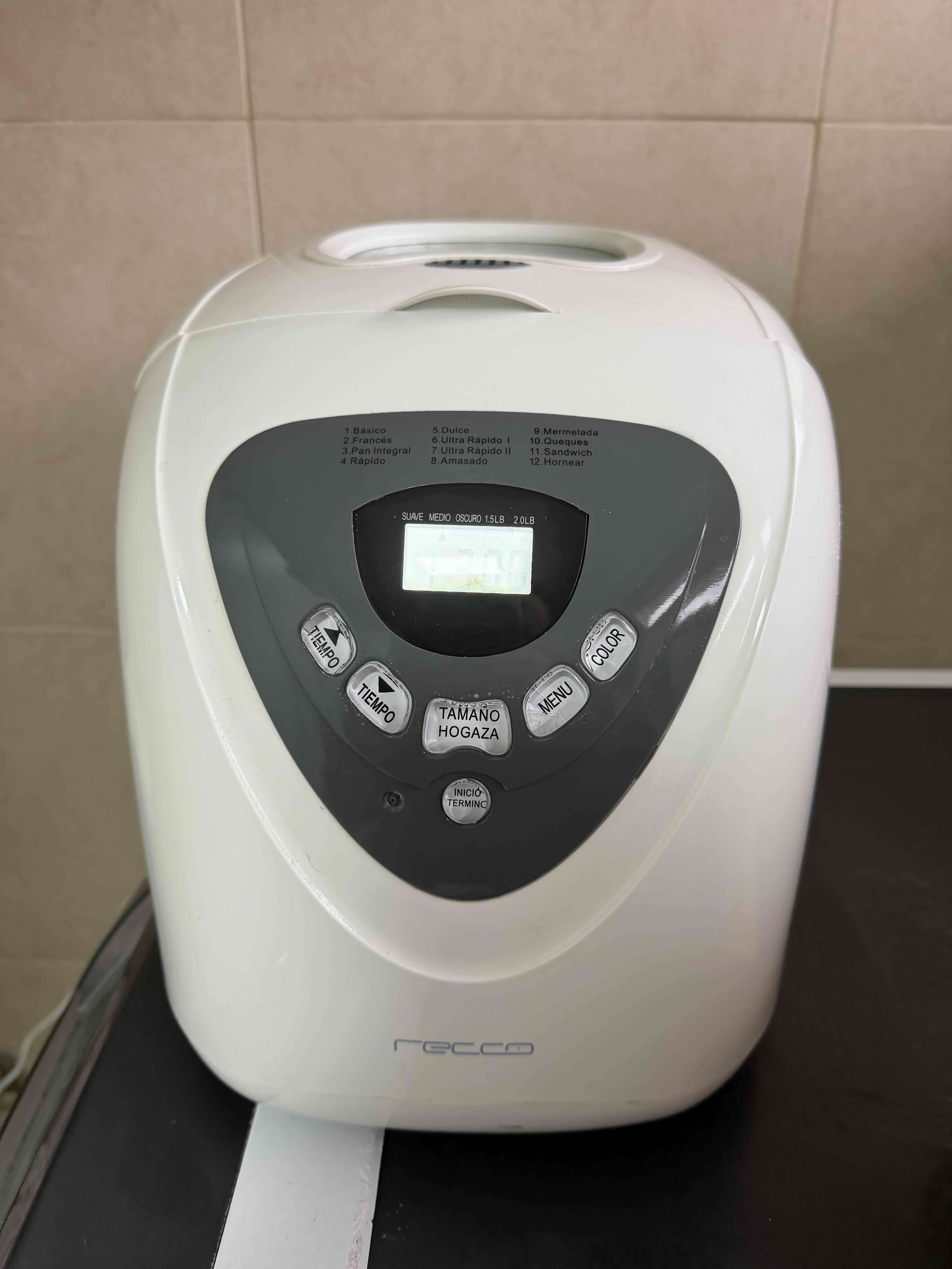 Máquina de hacer pan blanca - miniatura 2