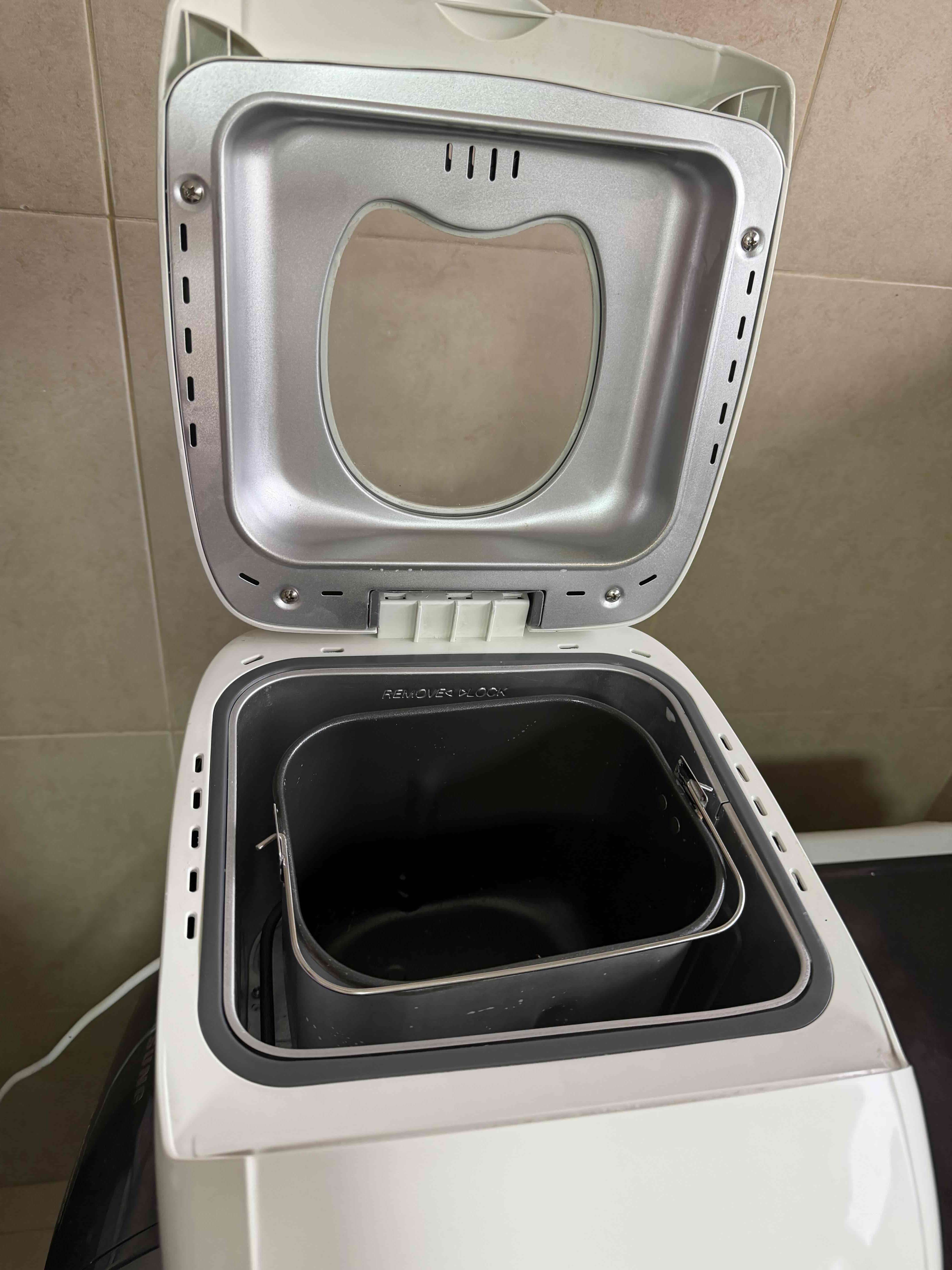 Máquina de hacer pan blanca - miniatura 3