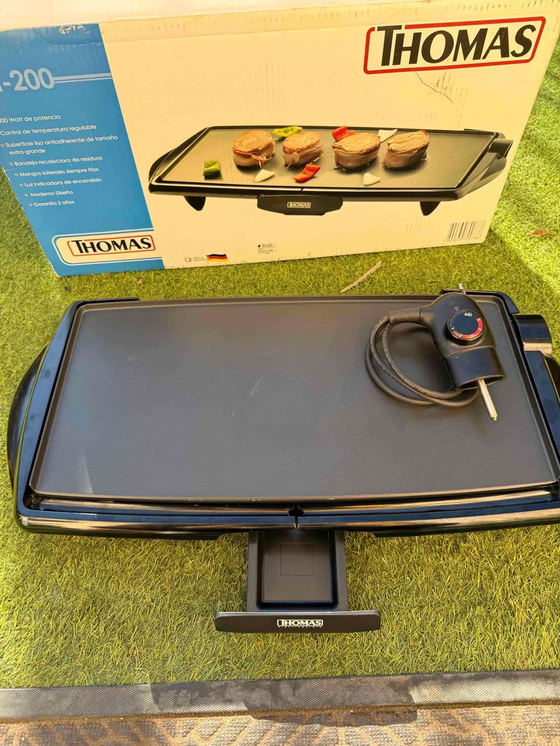 Parrilla eléctrica Thomas TH-200 - miniatura 2