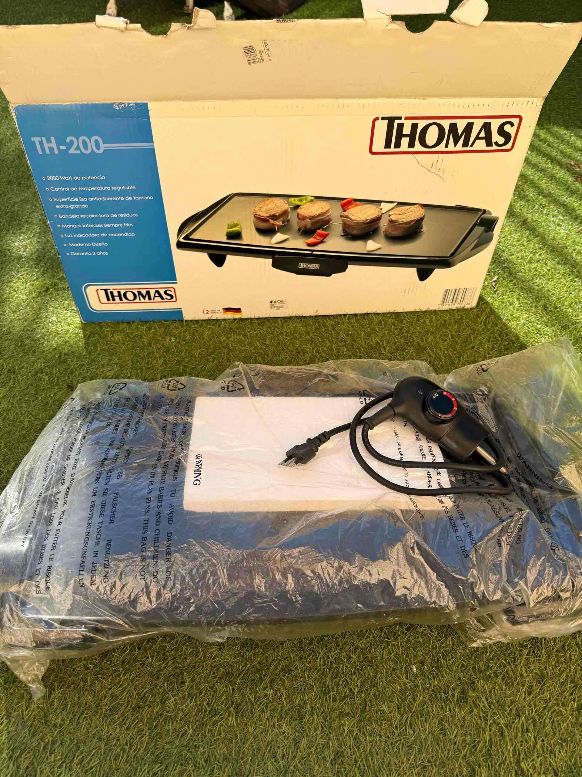 Parrilla eléctrica Thomas TH-200 - miniatura 3