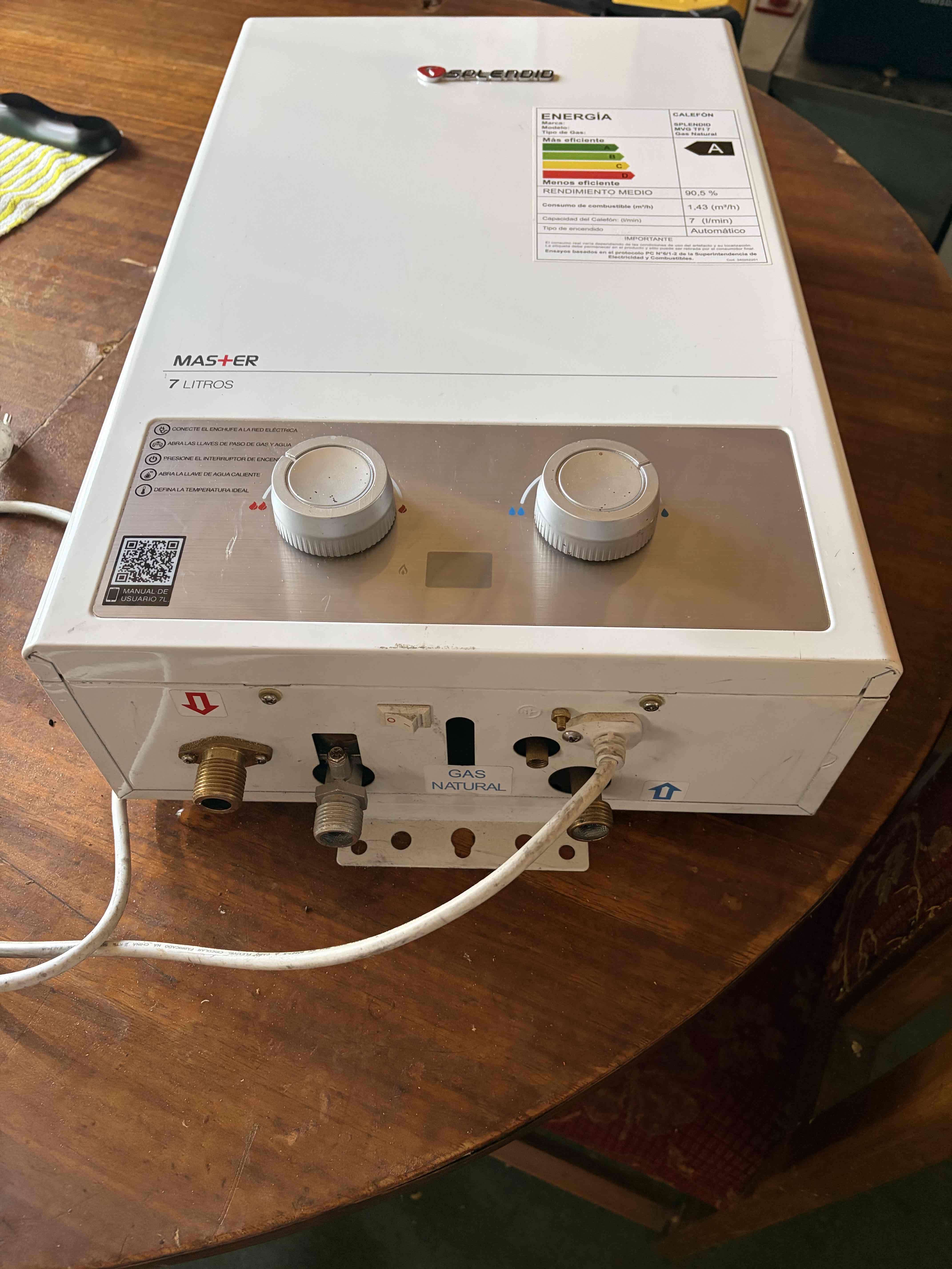 Calefón a gas Splendid 7 litros - miniatura 2