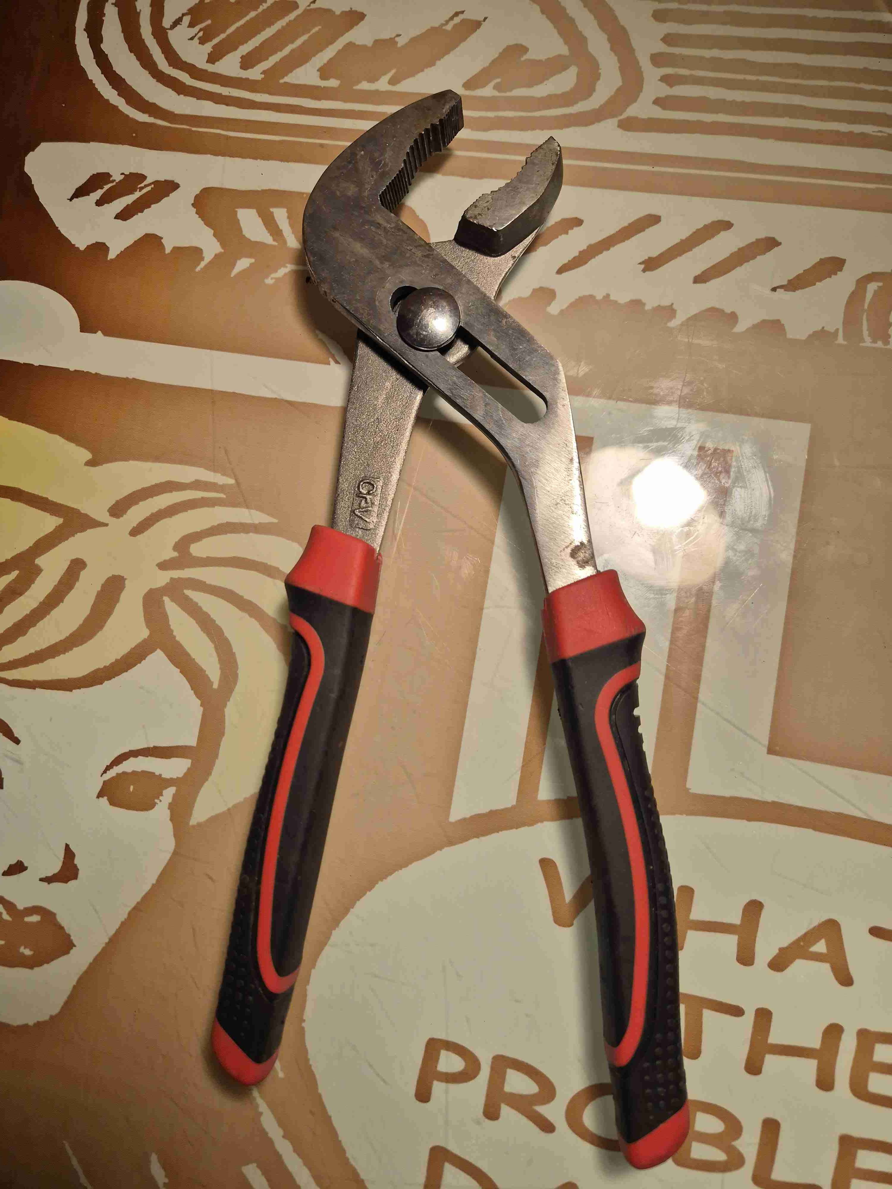 Alicates pico de loro 10" Redline - miniatura 4