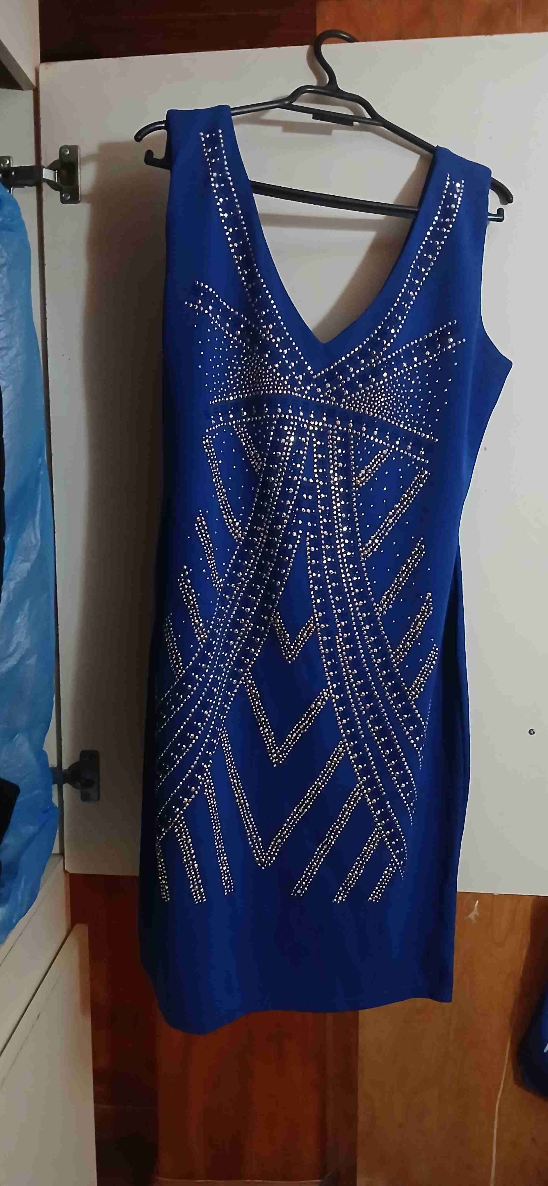 Vestido negro,blanco floral y azul - miniatura 3