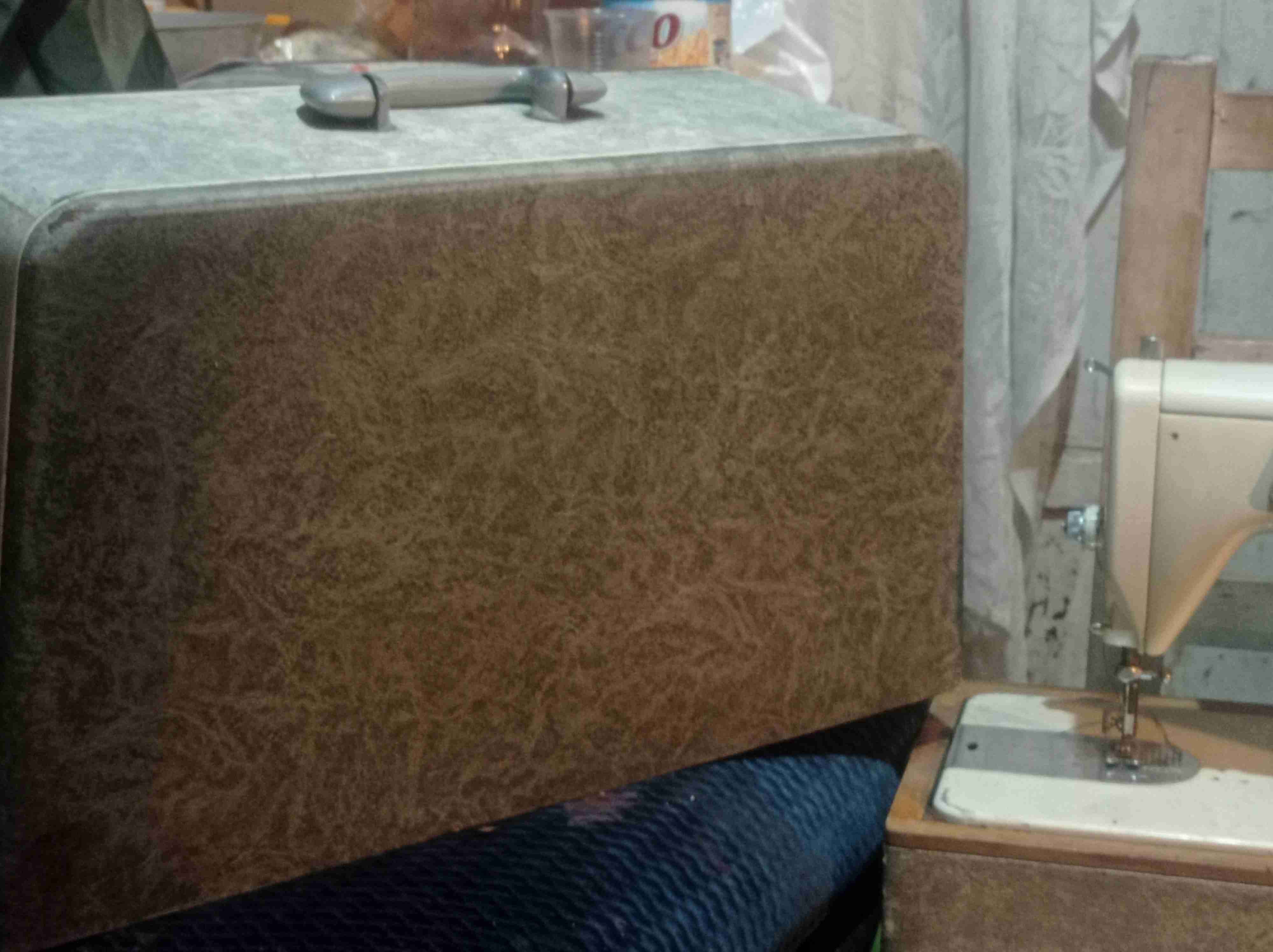 Máquina de coser Singer vintage - miniatura 2