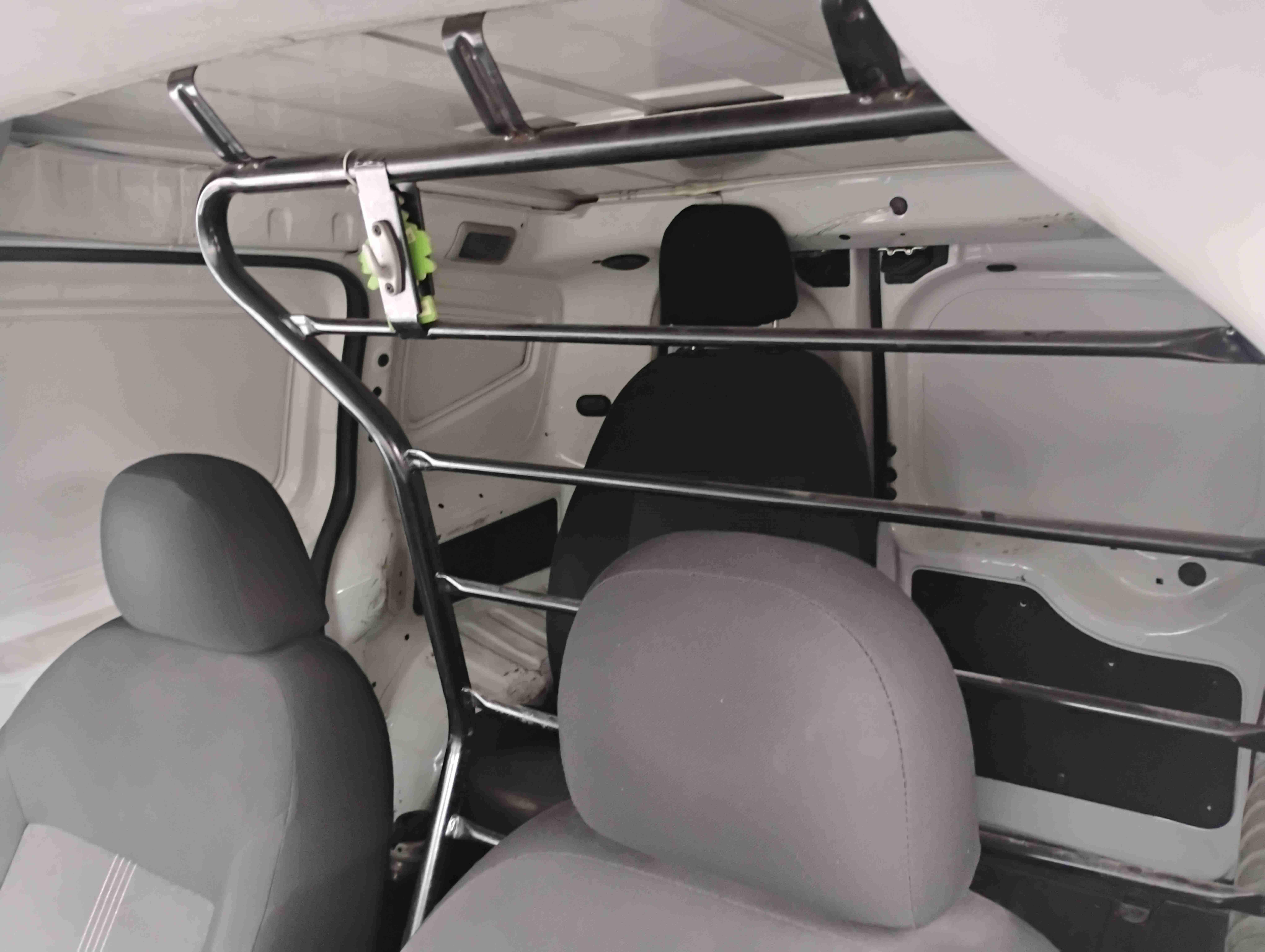 Furgón Fiat blanco en buen estado - miniatura 5