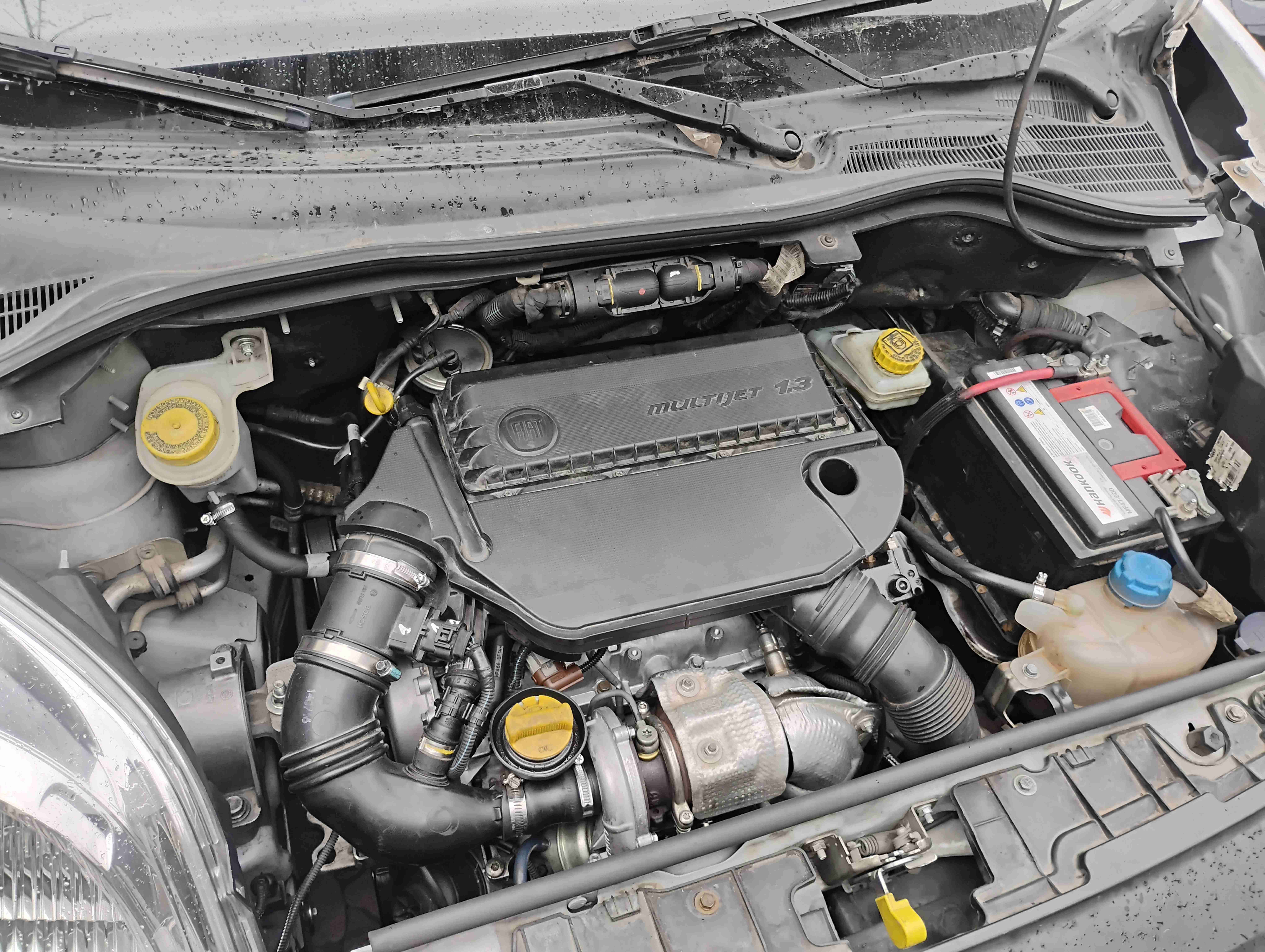 Furgón Fiat blanco en buen estado - miniatura 6