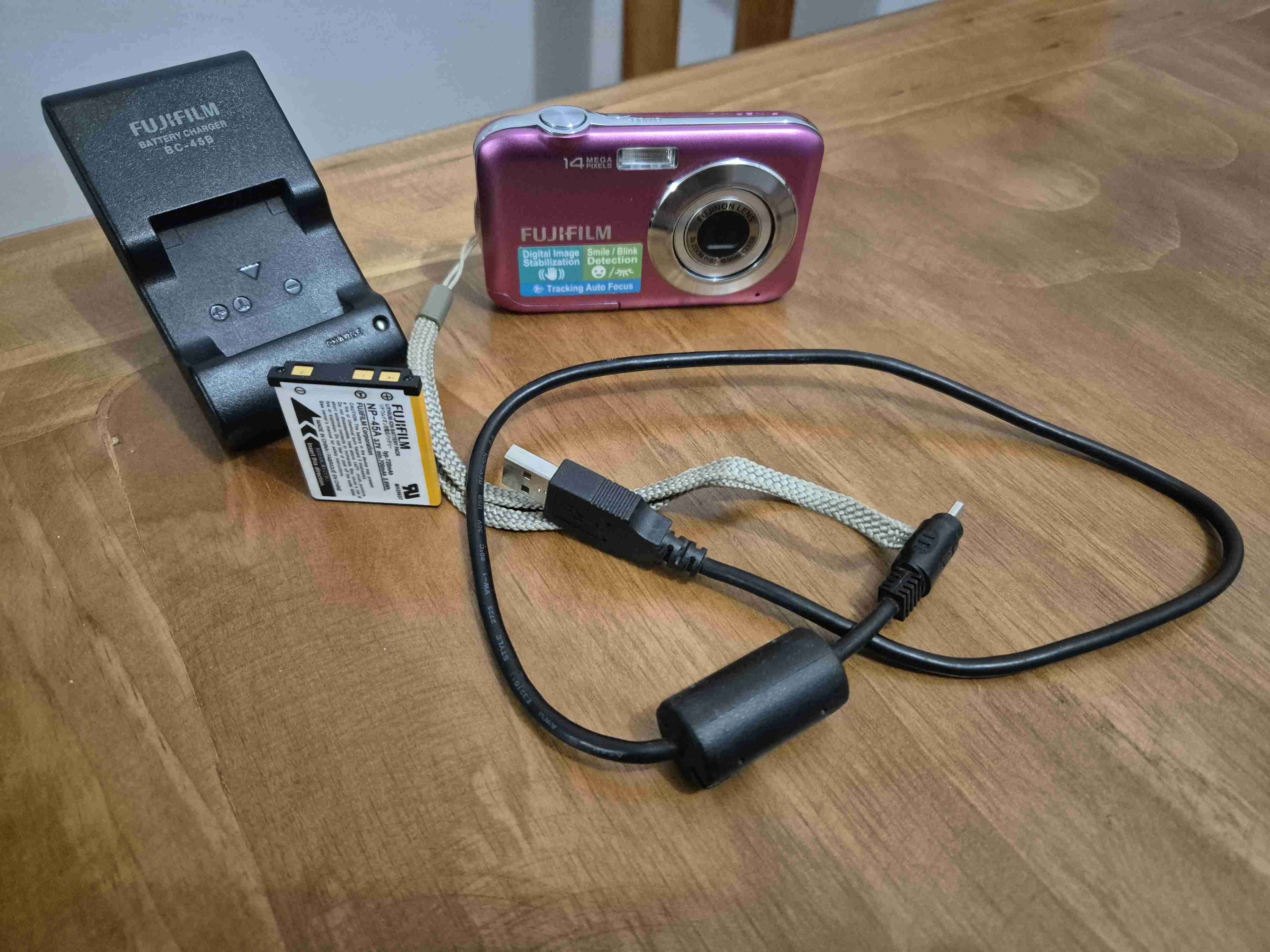 Cámara digital Fujifilm rosa - miniatura 3