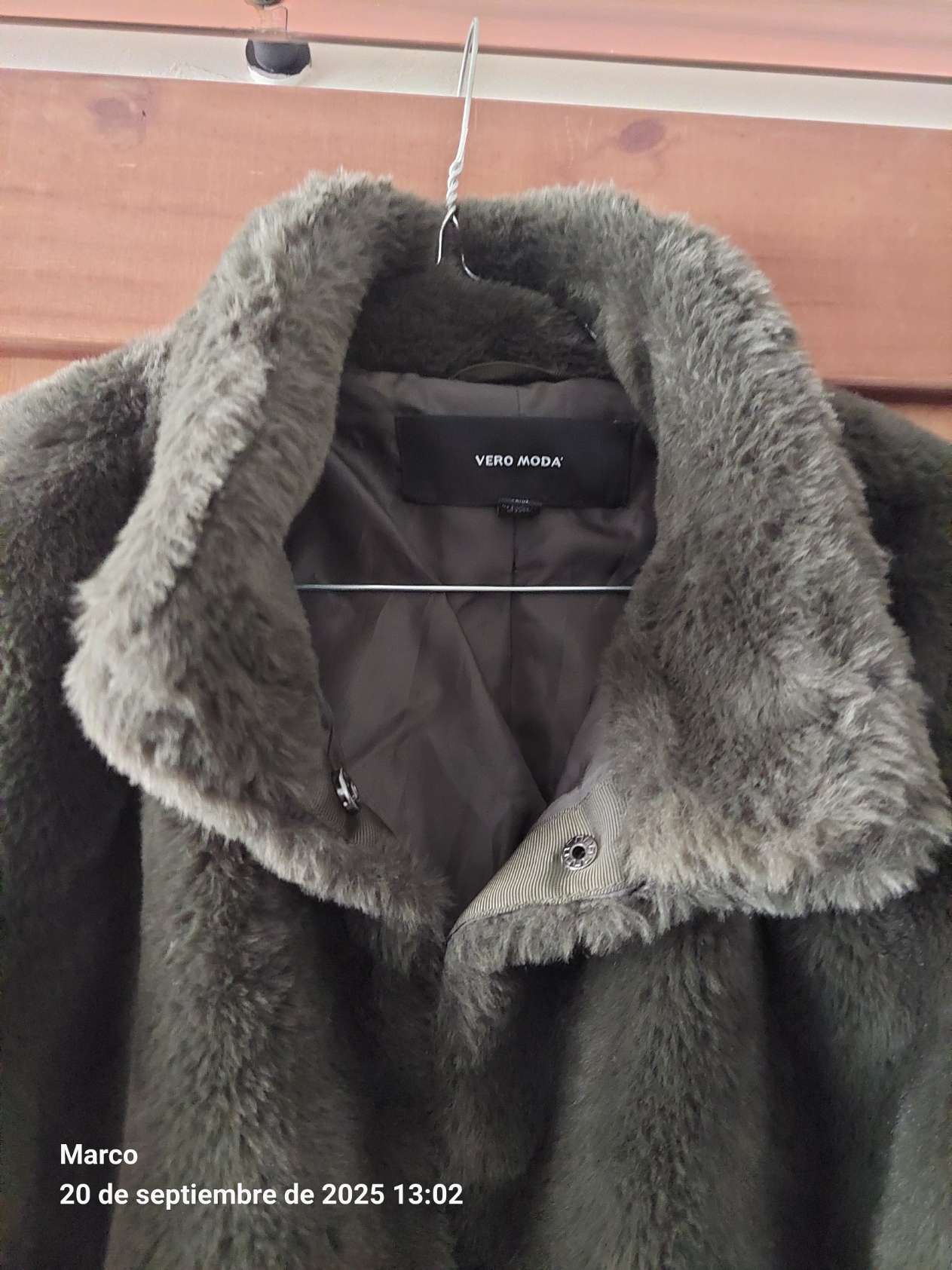 Abrigo de piel sintética verde - miniatura 2