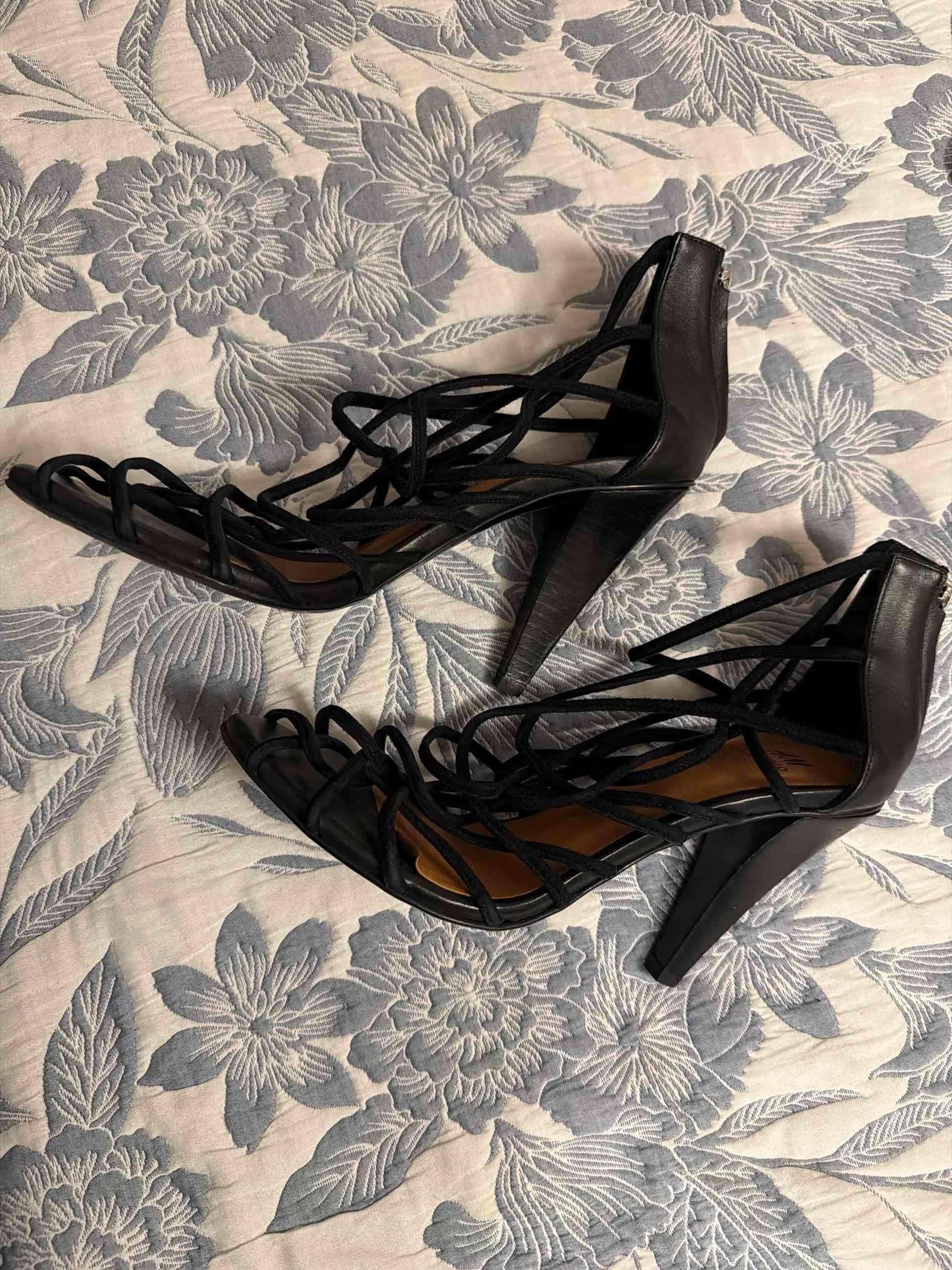 Lote de zapatos de mujer variados - miniatura 4