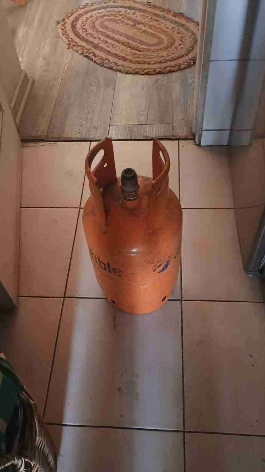 Cilindro de gas 5kg - miniatura 1