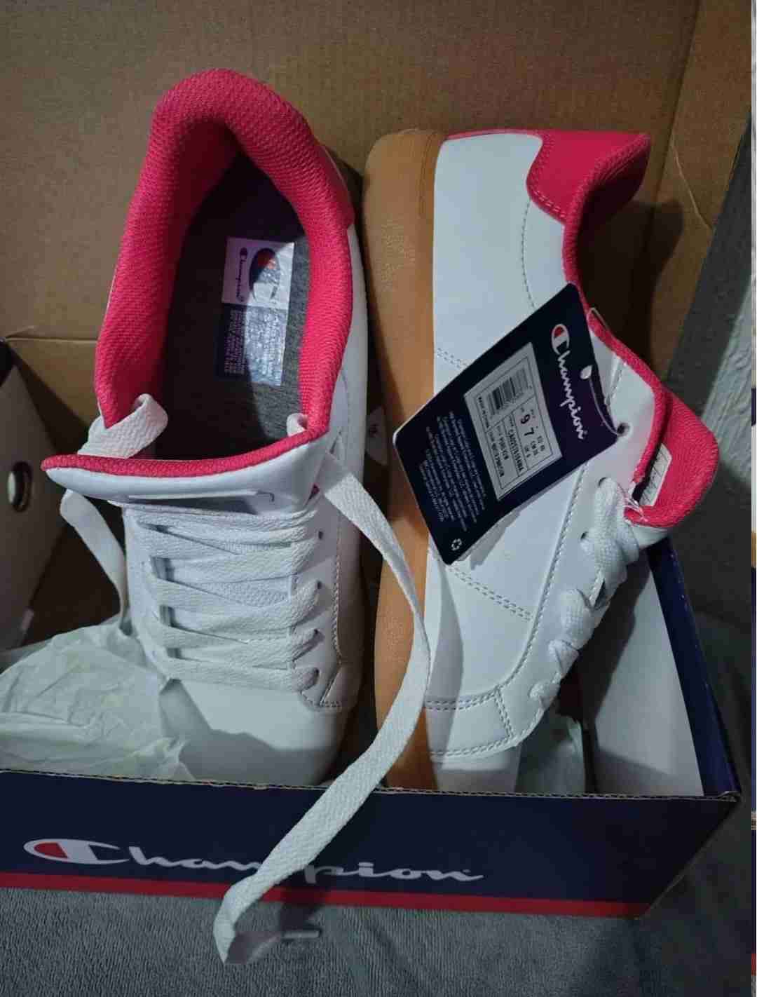 Zapatillas blancas con interior rojo - miniatura 2